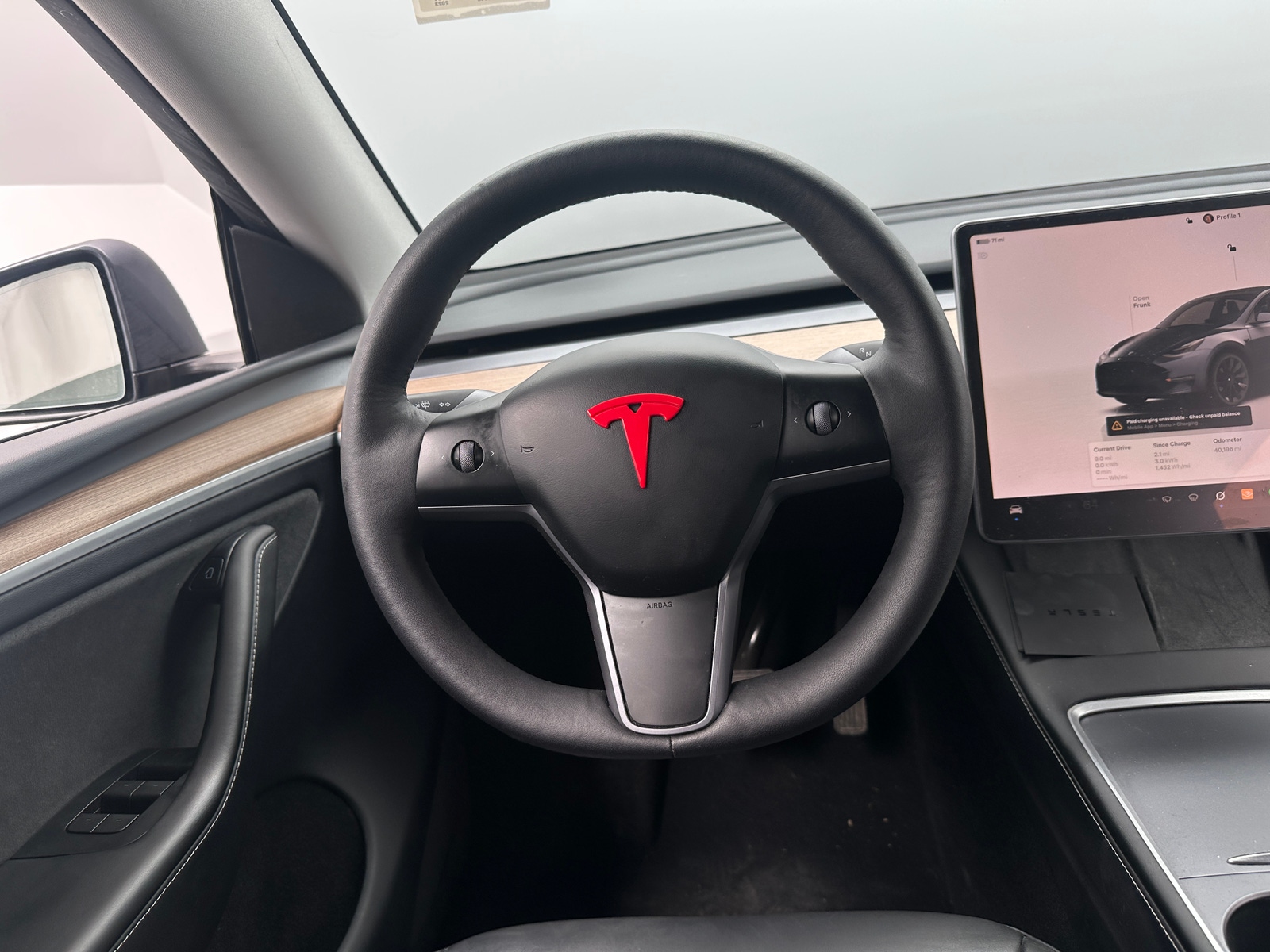 Thumbnail: 2023 Tesla Model Y - 4