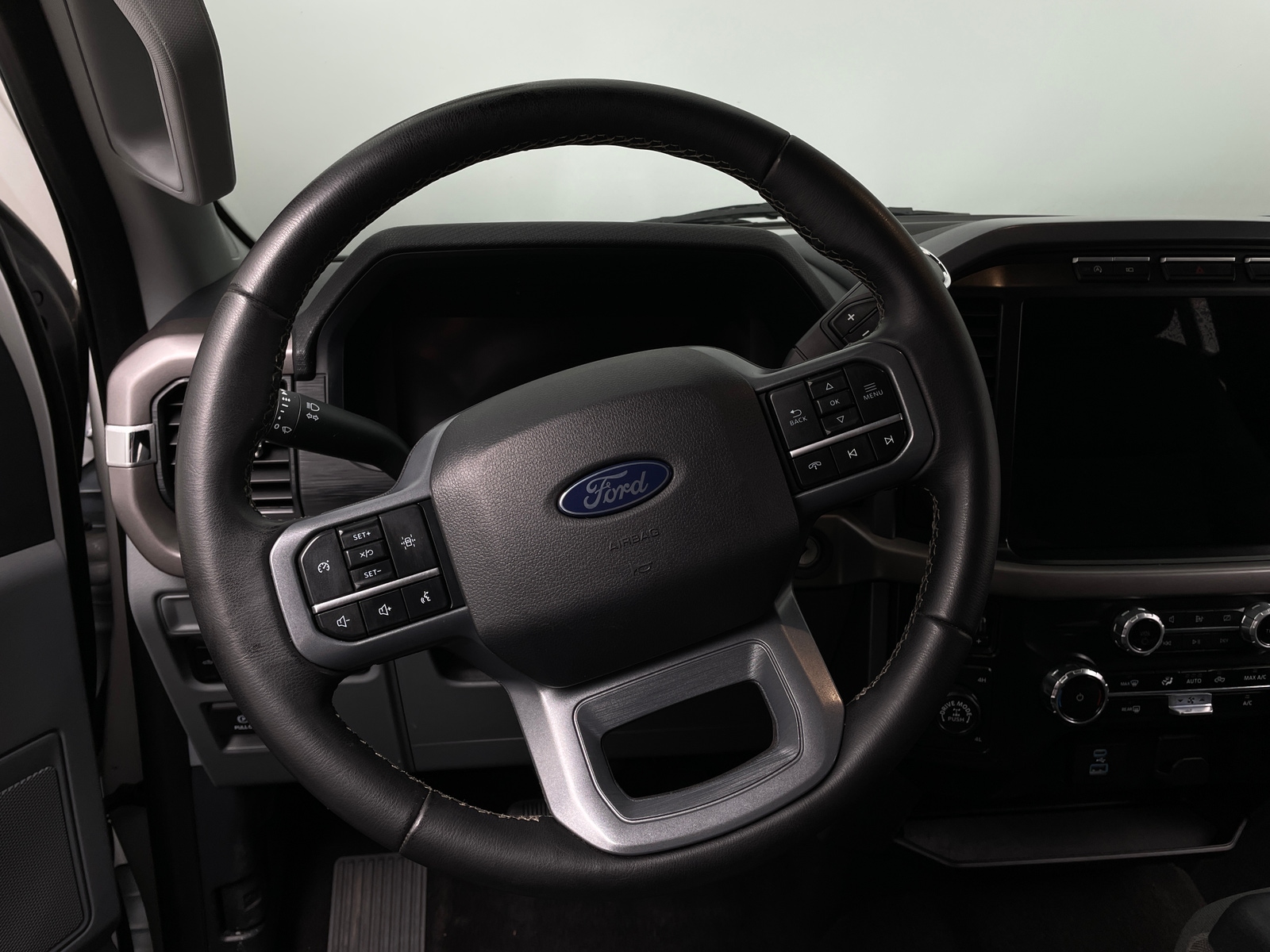 Thumbnail: 2024 Ford Econoline - 5