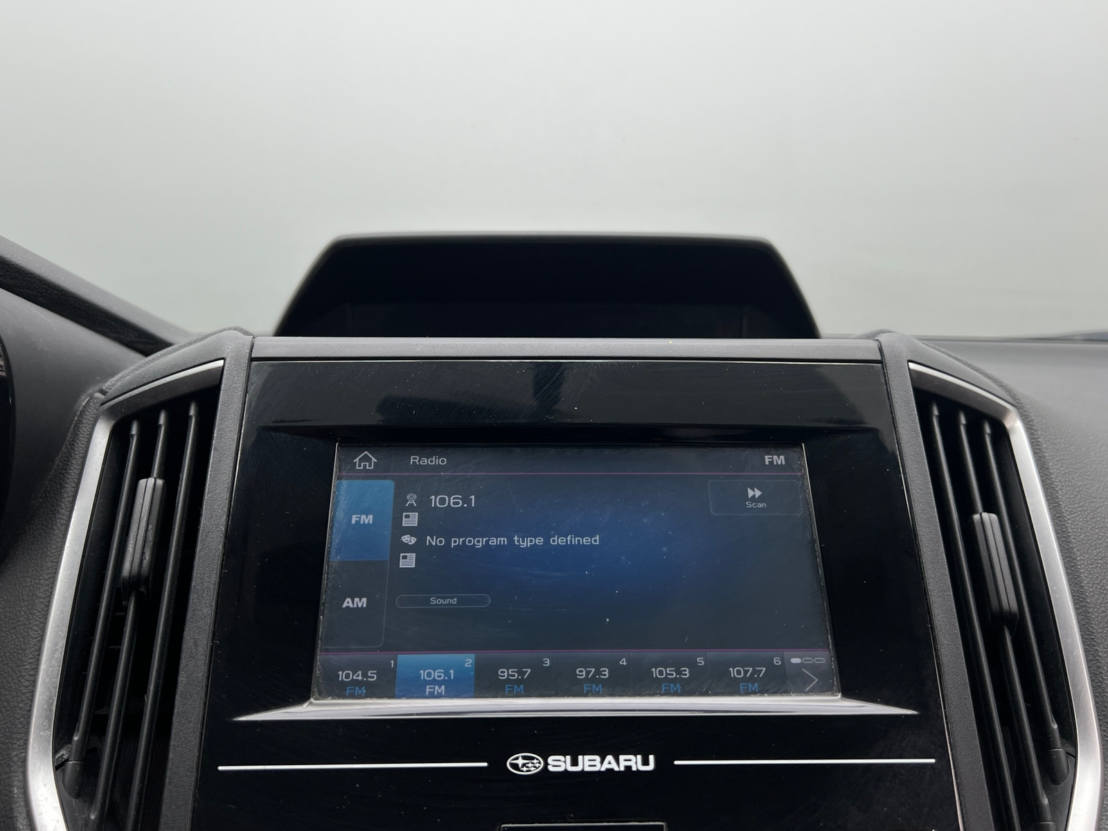 Thumbnail: 2019 Subaru Crosstrek - 4