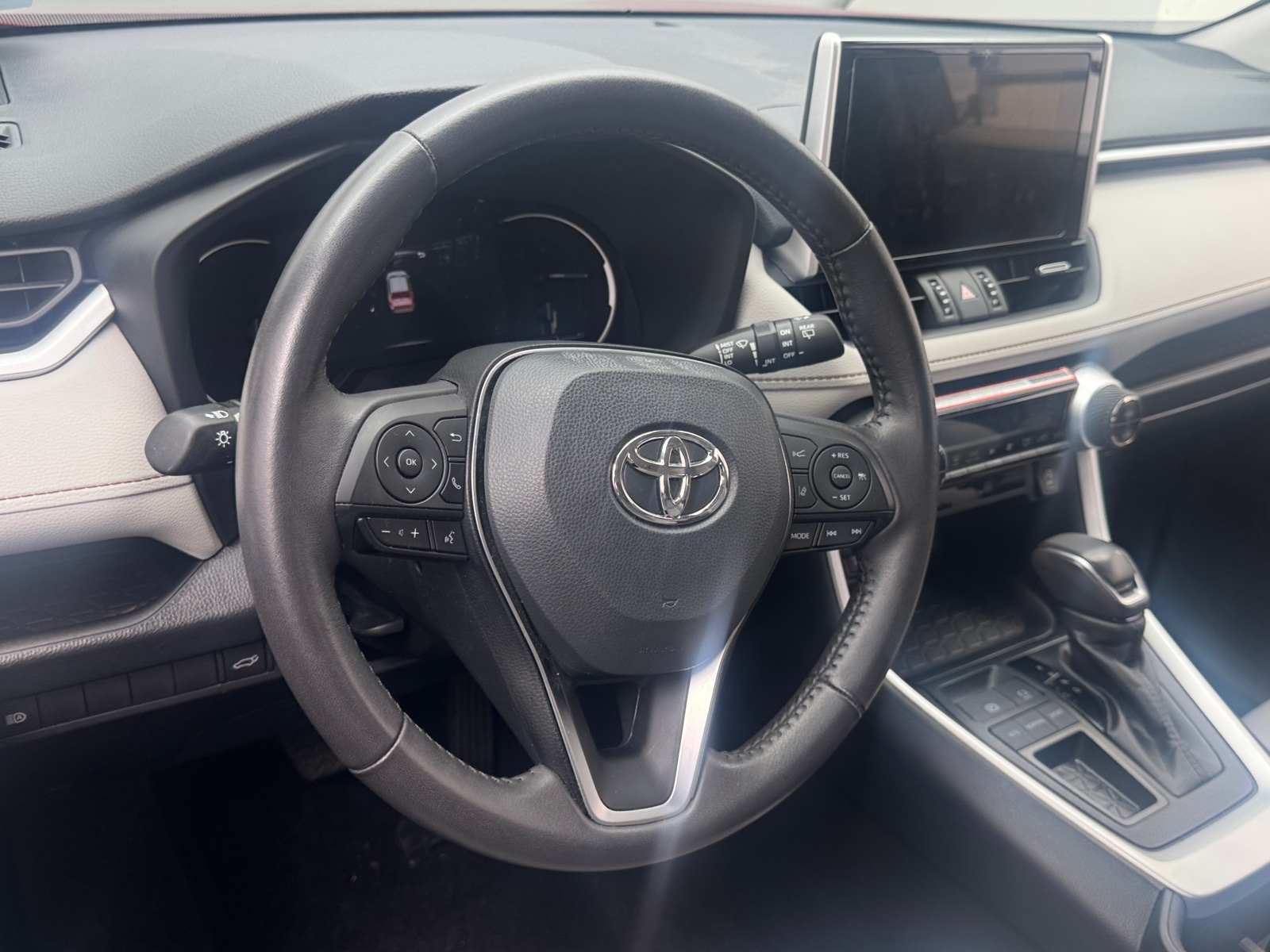 Thumbnail: 2025 Toyota RAV4 - 4