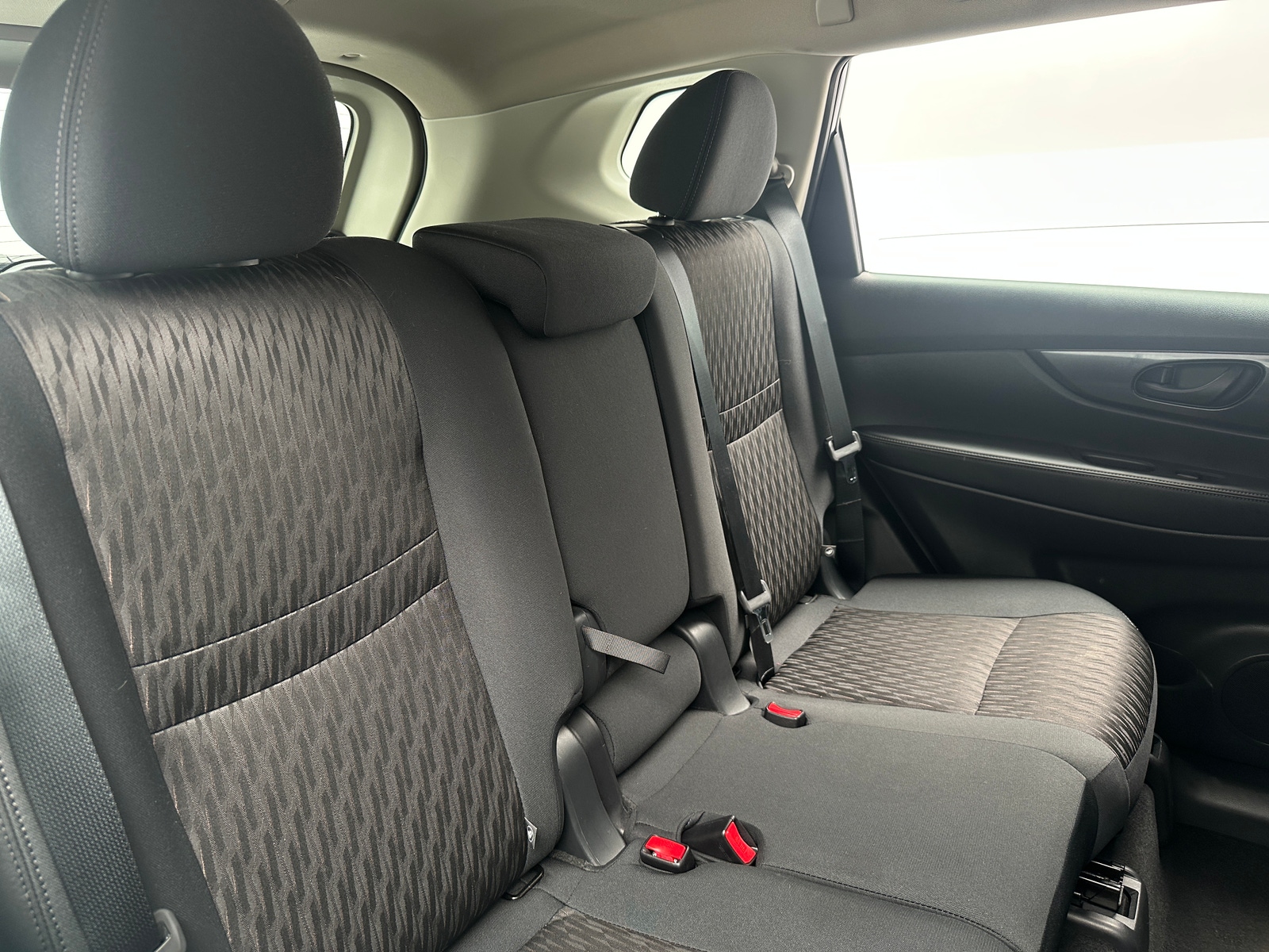 Thumbnail: 2019 Nissan Rogue - 6