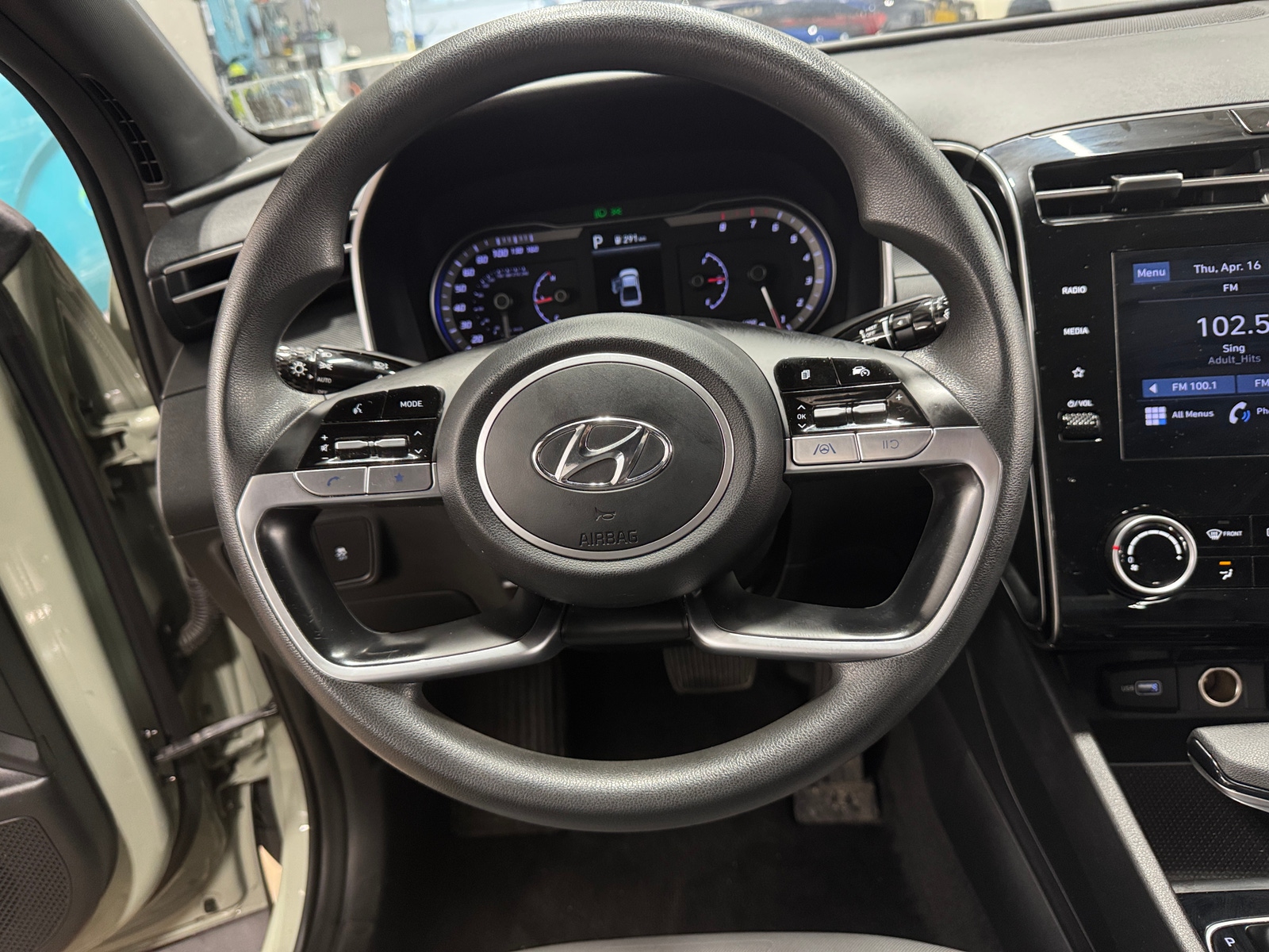 Thumbnail: 2023 Hyundai Santa Cruz - 5