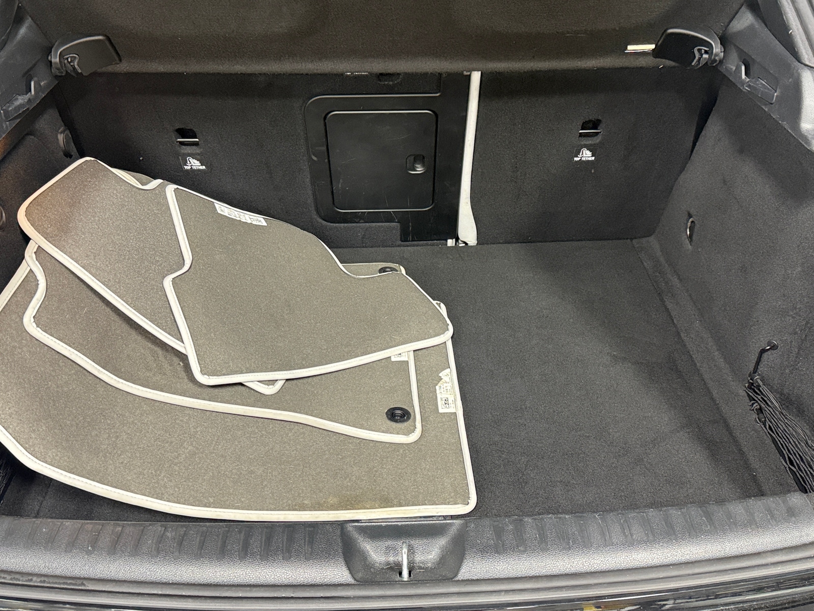 Thumbnail: 2020 Mercedes-Benz GLA - 6