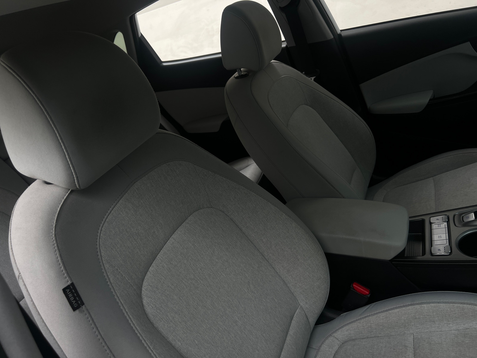 Thumbnail: 2022 Hyundai Kona - 2