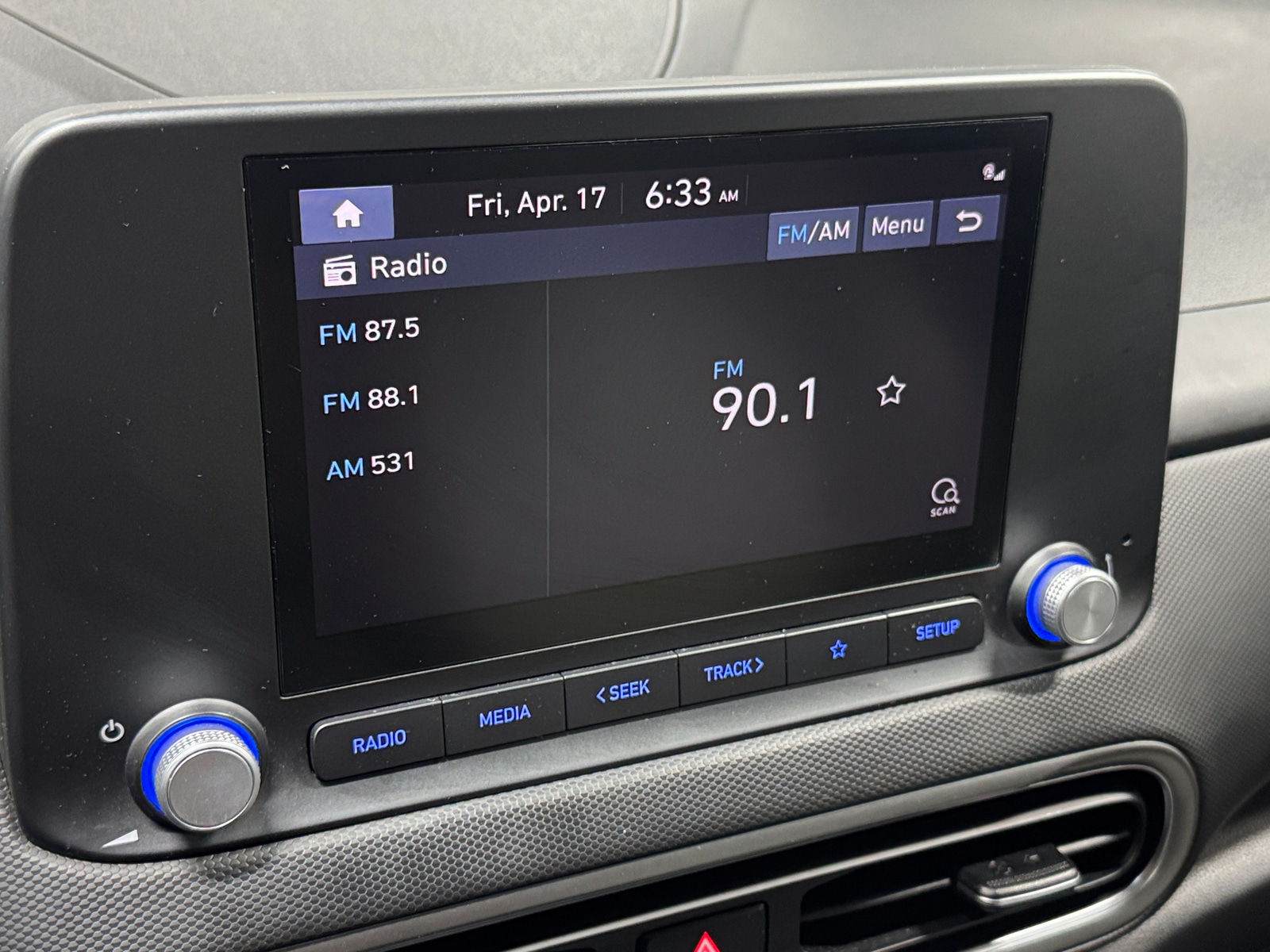 Thumbnail: 2022 Hyundai Kona - 4