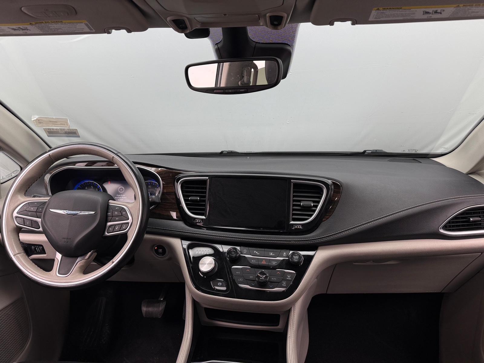 Thumbnail: 2021 Chrysler Pacifica - 2