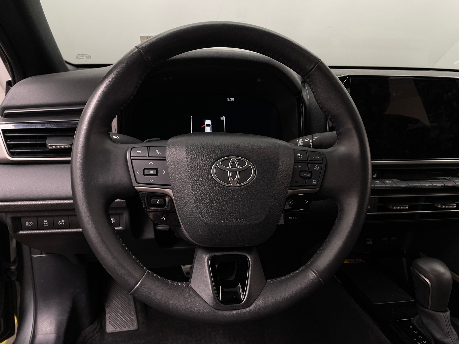 Thumbnail: 2025 Toyota Camry - 4