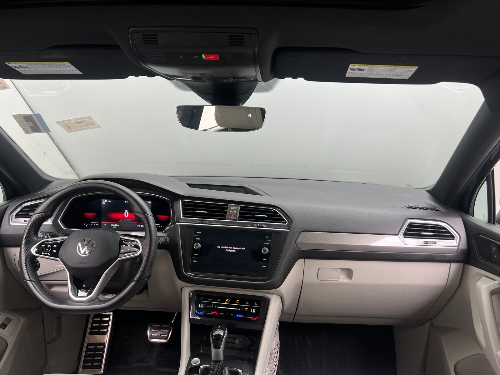 Thumbnail: 2022 Volkswagen Tiguan - 2
