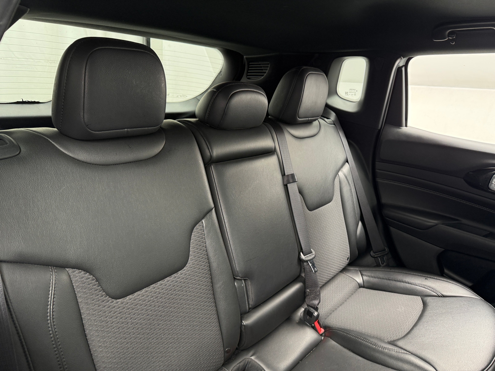 Thumbnail: 2022 Jeep Compass - 6