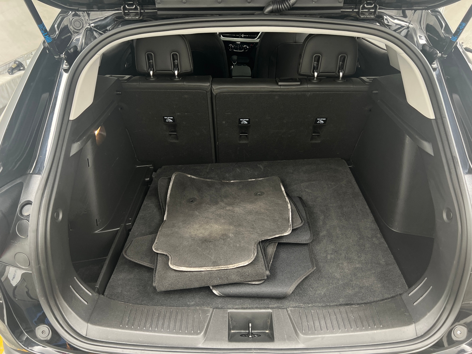 Thumbnail: 2025 Chevrolet Trax - 7