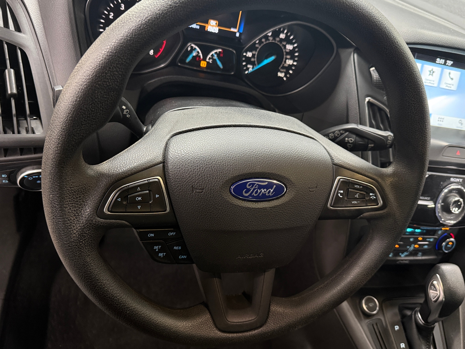 Thumbnail: 2017 Ford Focus - 5