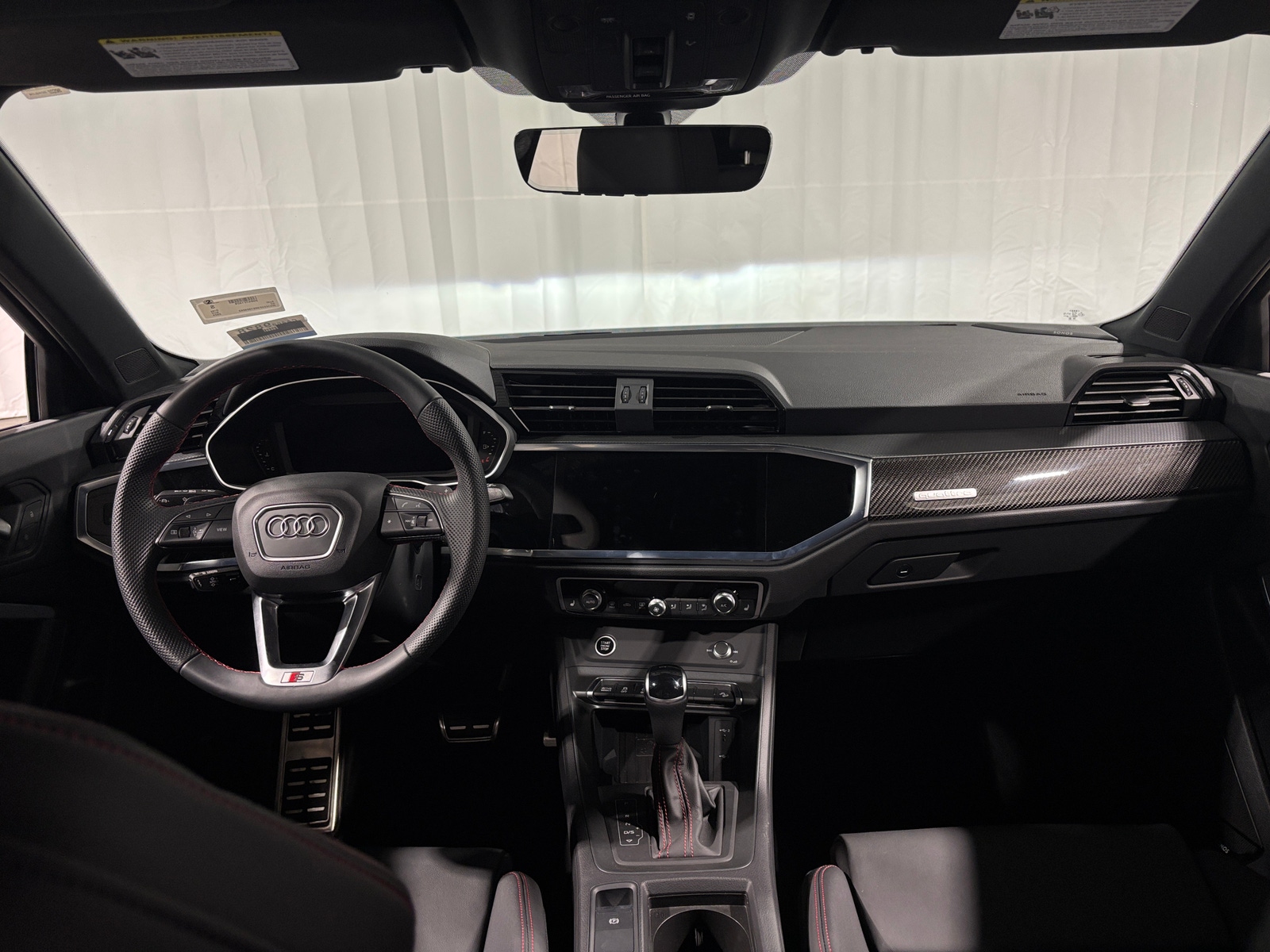 Thumbnail: 2025 Audi Q3 - 2