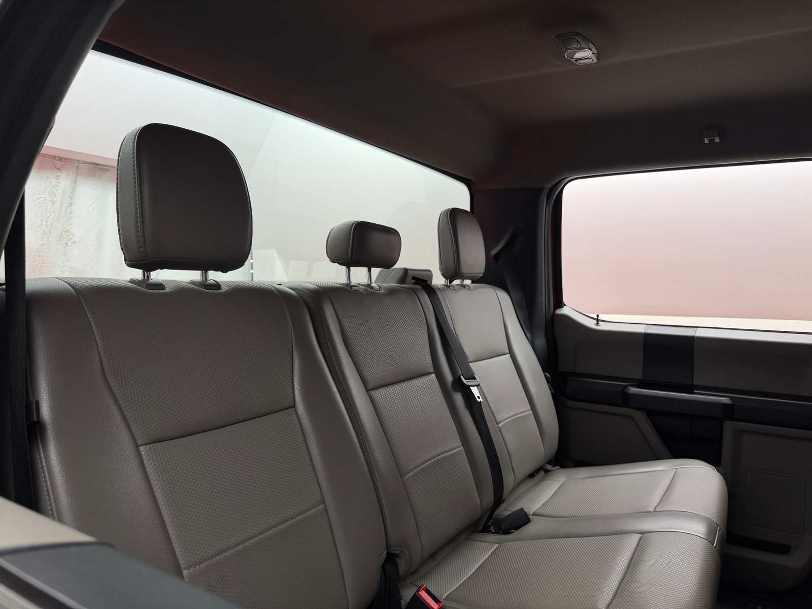 Thumbnail: 2020 Ford Econoline - 6