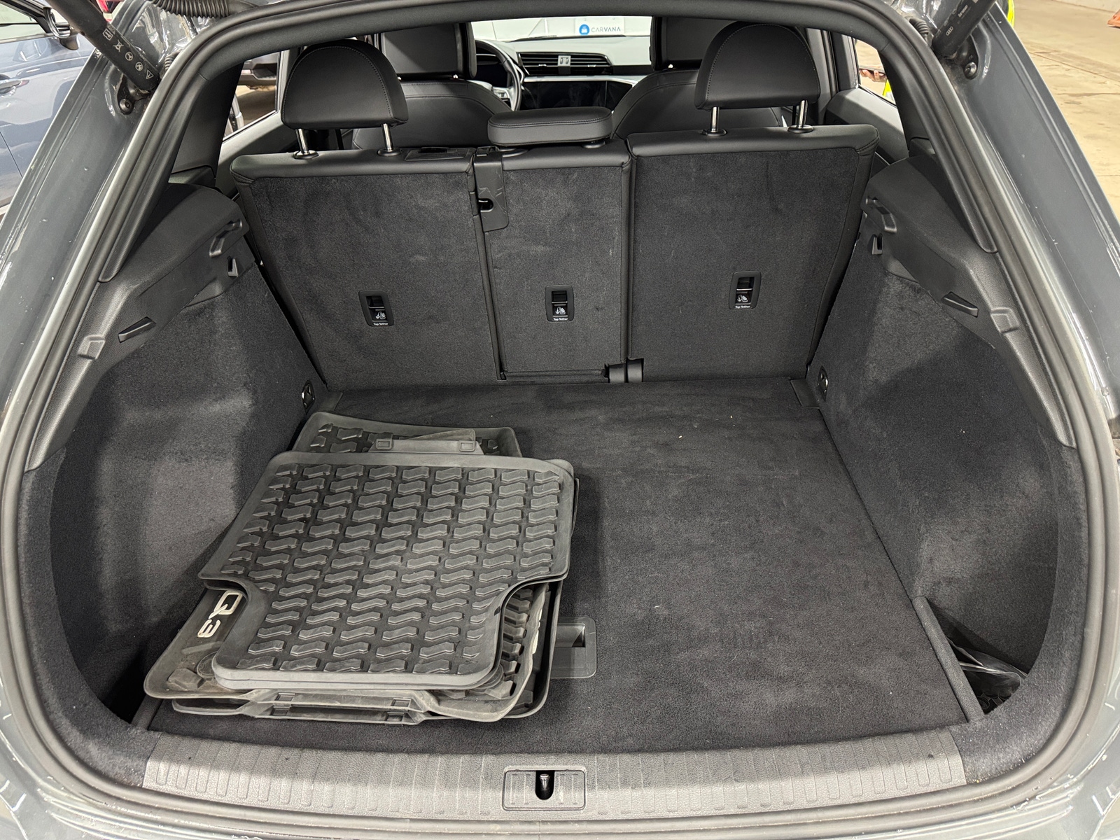 Thumbnail: 2022 Audi Q3 - 6