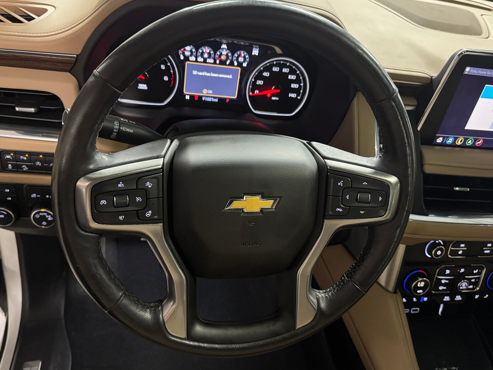 Thumbnail: 2021 Chevrolet Suburban - 4