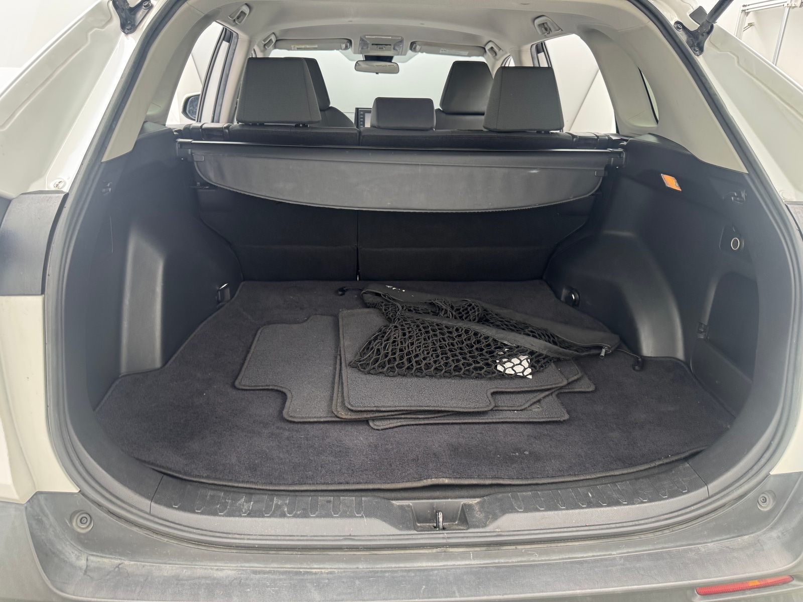 Thumbnail: 2021 Toyota RAV4 - 7