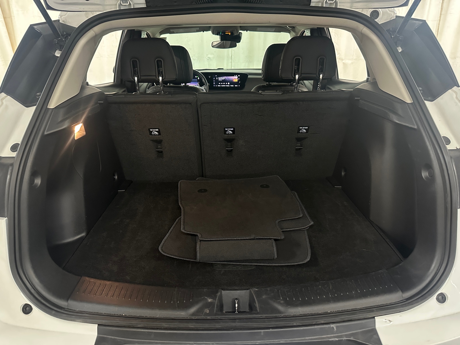 Thumbnail: 2025 Buick Encore GX - 6