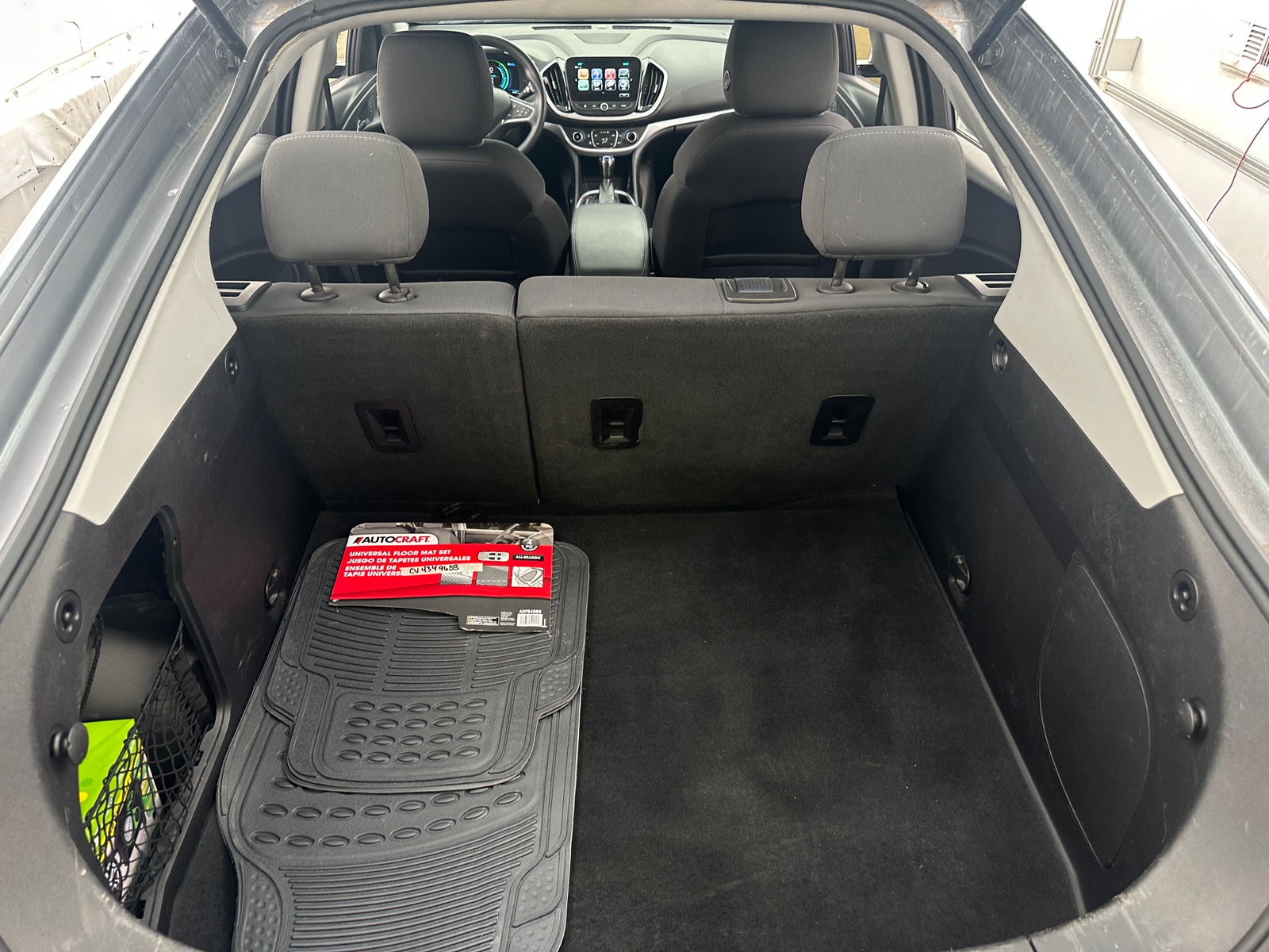 Thumbnail: 2018 Chevrolet Volt - 7