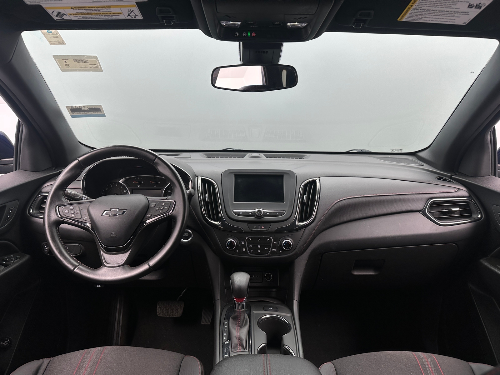 Thumbnail: 2022 Chevrolet Equinox - 3