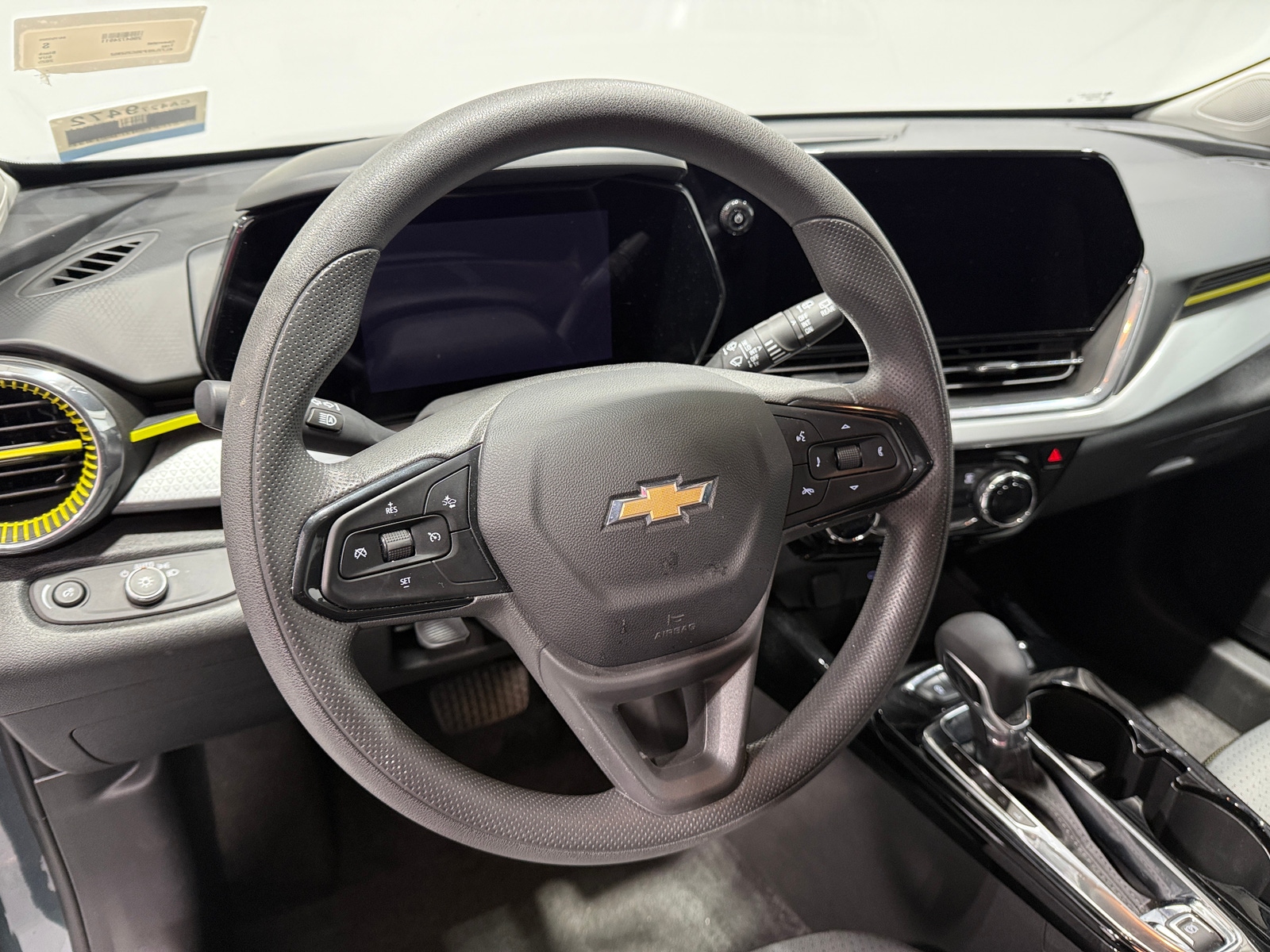 Thumbnail: 2025 Chevrolet Trax - 5