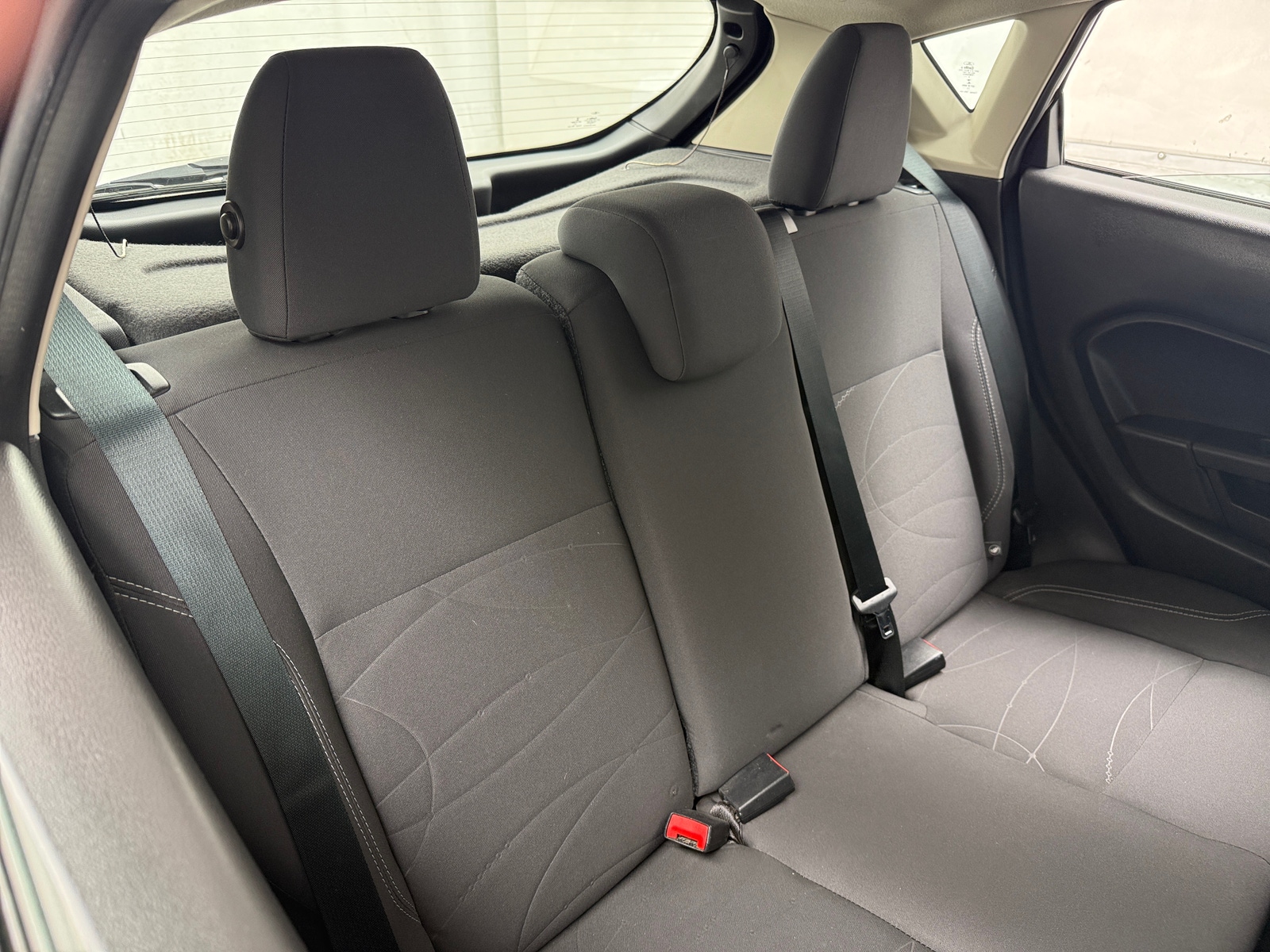 Thumbnail: 2016 Ford Fiesta - 6