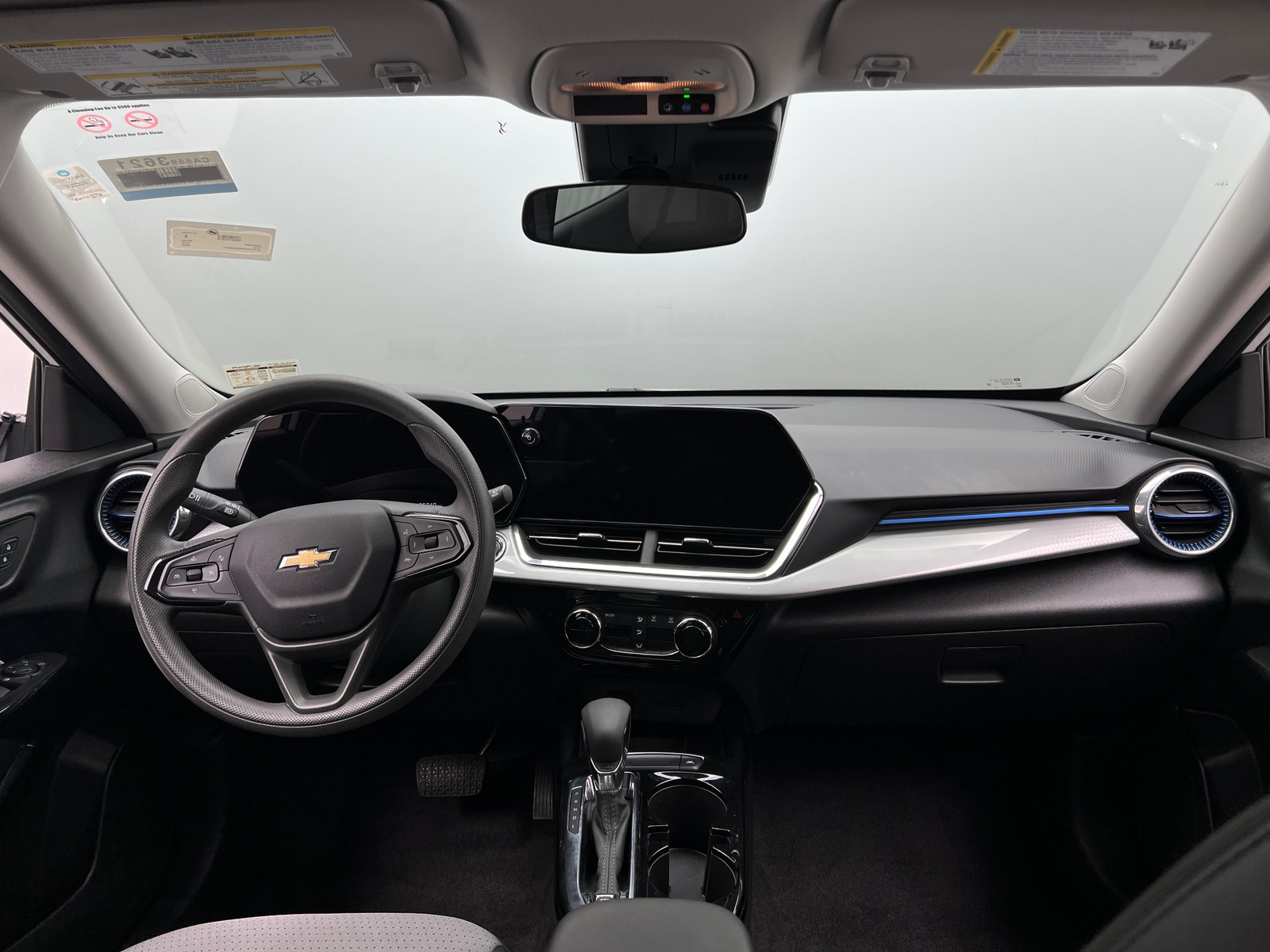 Thumbnail: 2025 Chevrolet Trax - 3