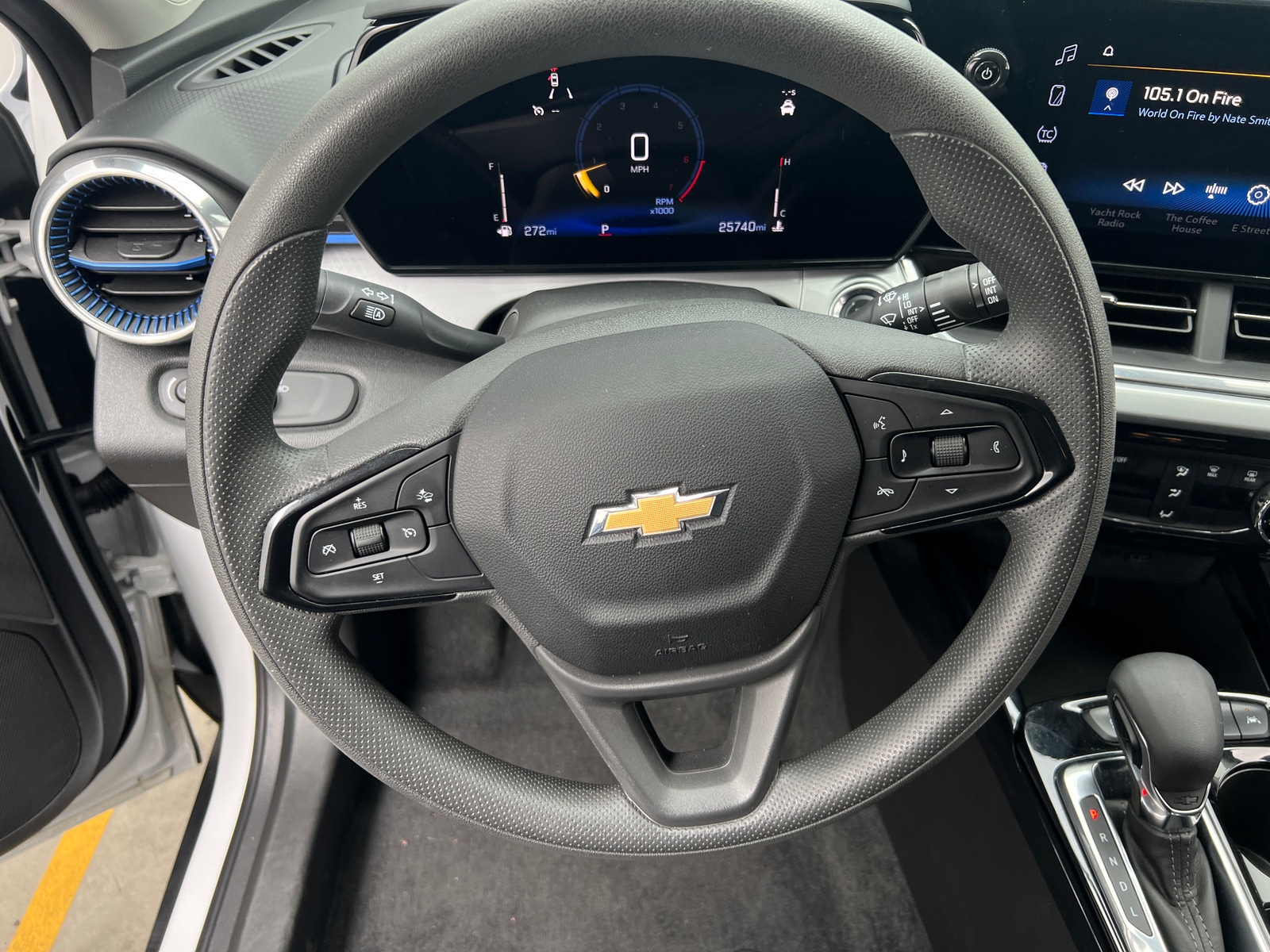 Thumbnail: 2025 Chevrolet Trax - 5