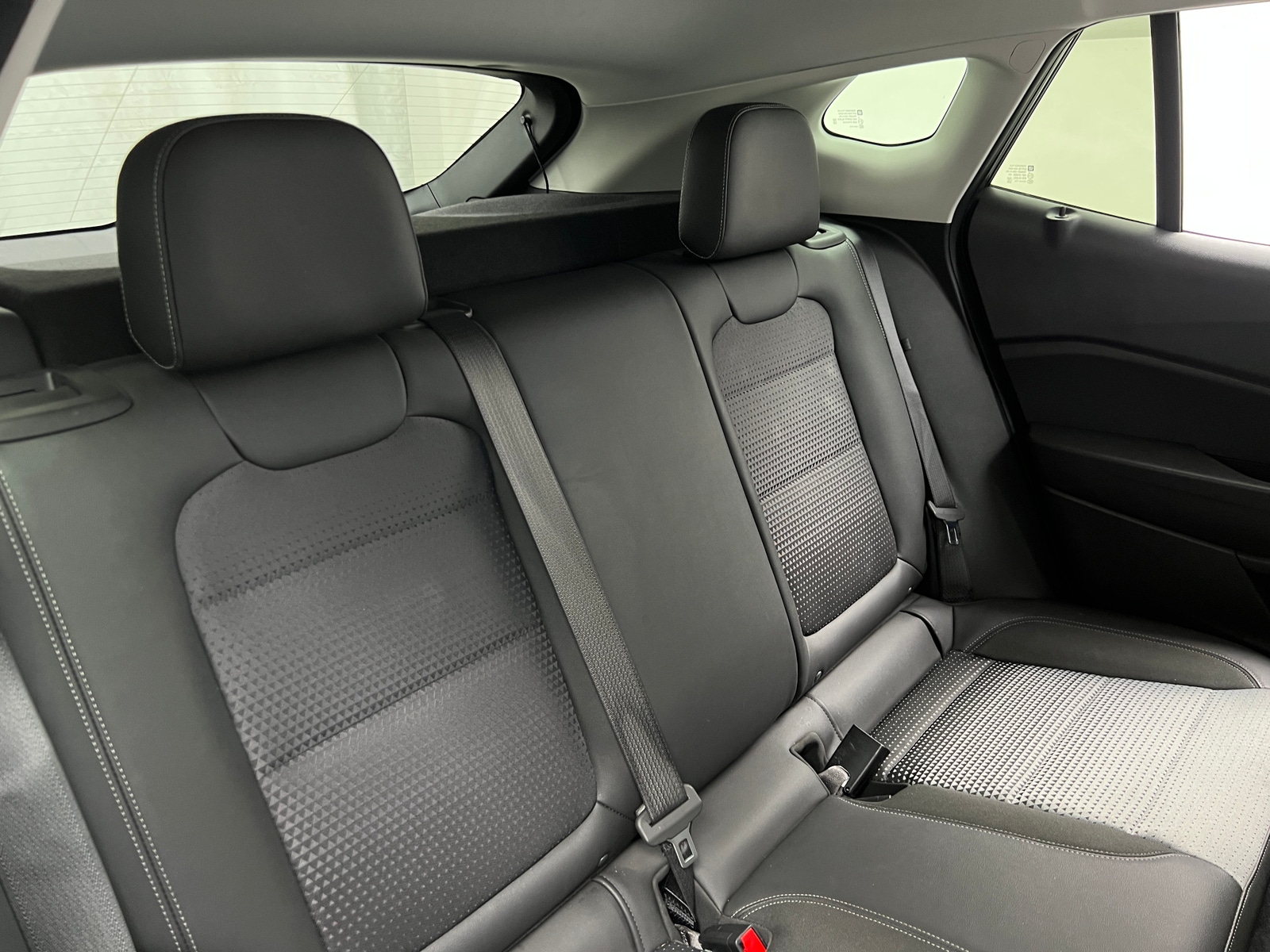 Thumbnail: 2025 Chevrolet Trax - 6