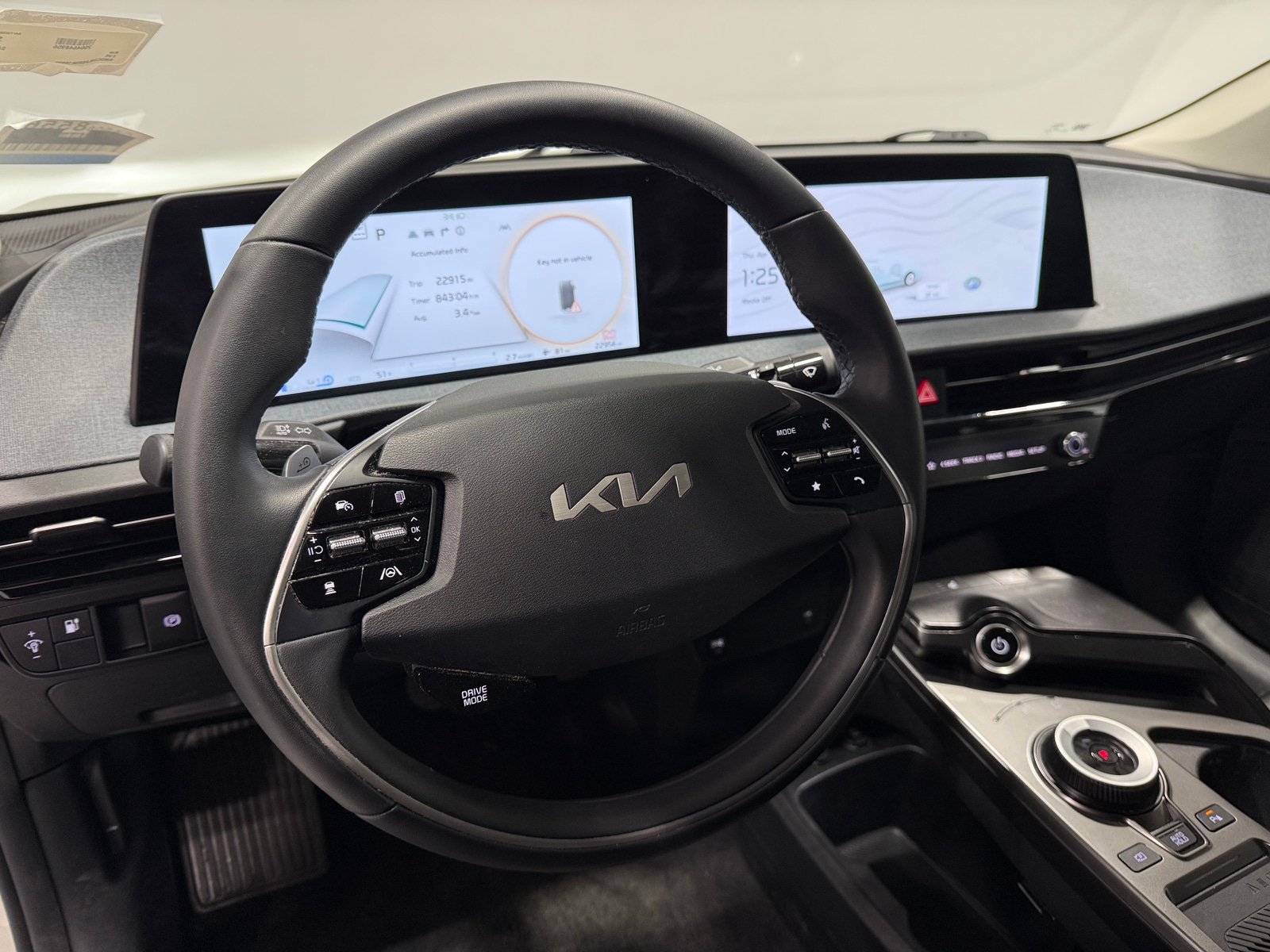 Thumbnail: 2024 Kia EV6 - 4