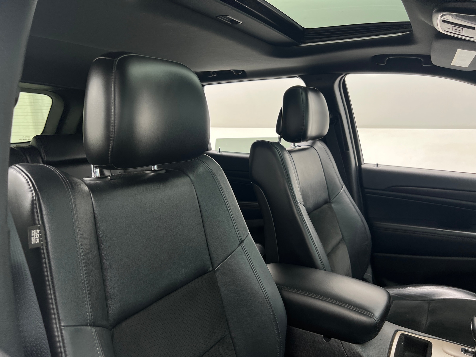 Thumbnail: 2014 Jeep Grand Cherokee - 2