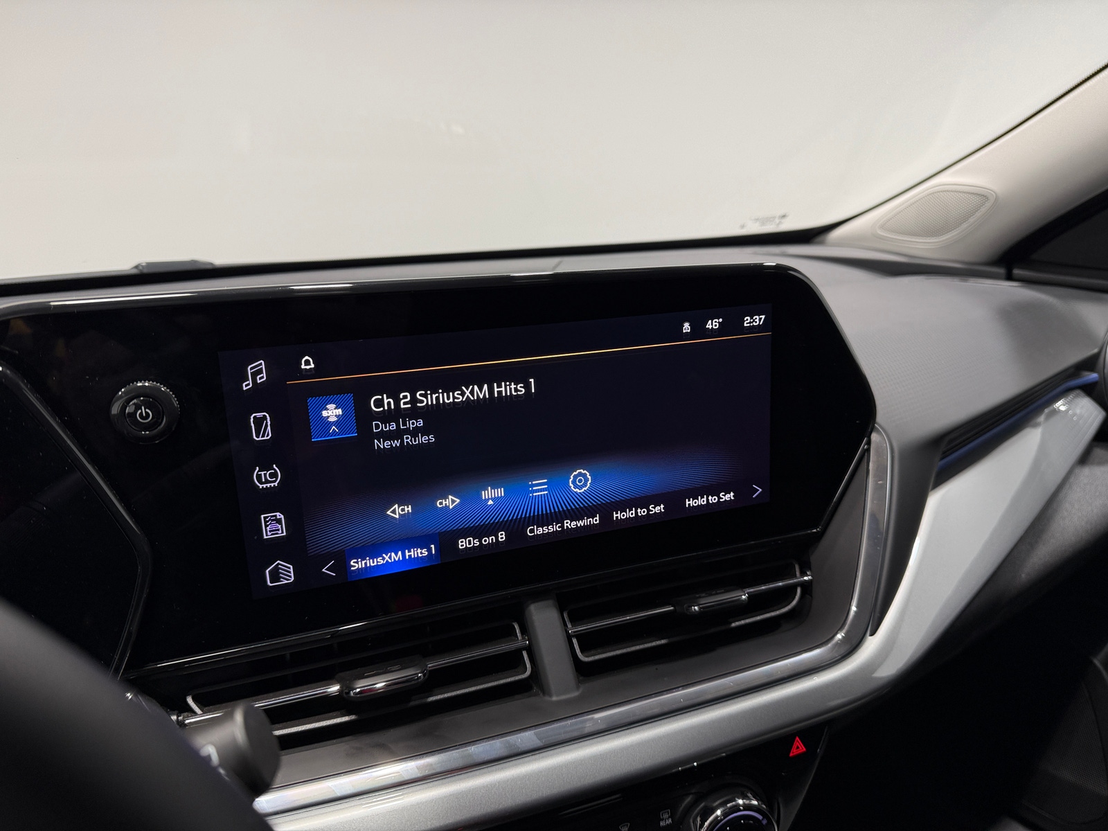 Thumbnail: 2025 Chevrolet Trax - 4