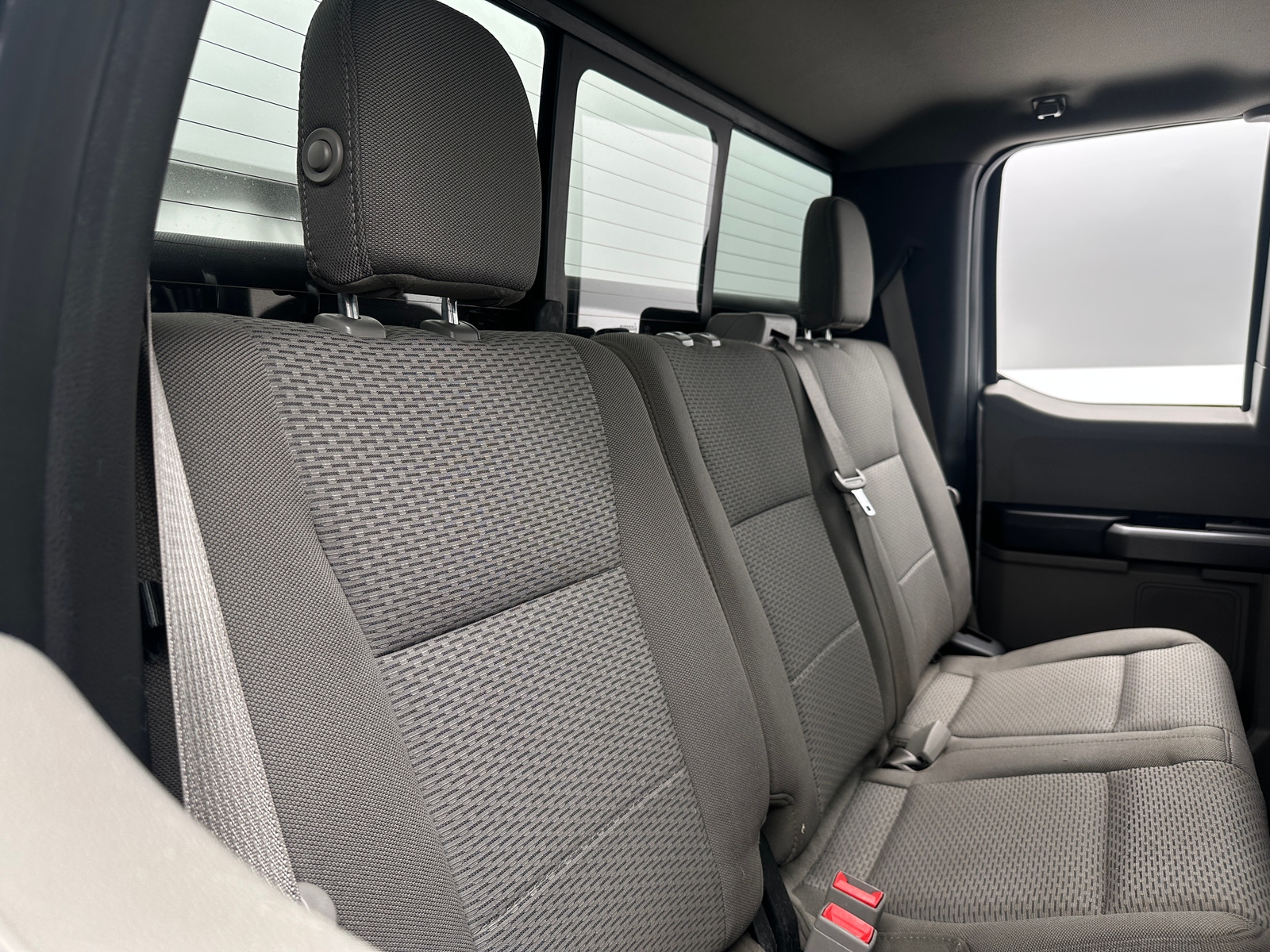 Thumbnail: 2018 Ford Econoline - 6