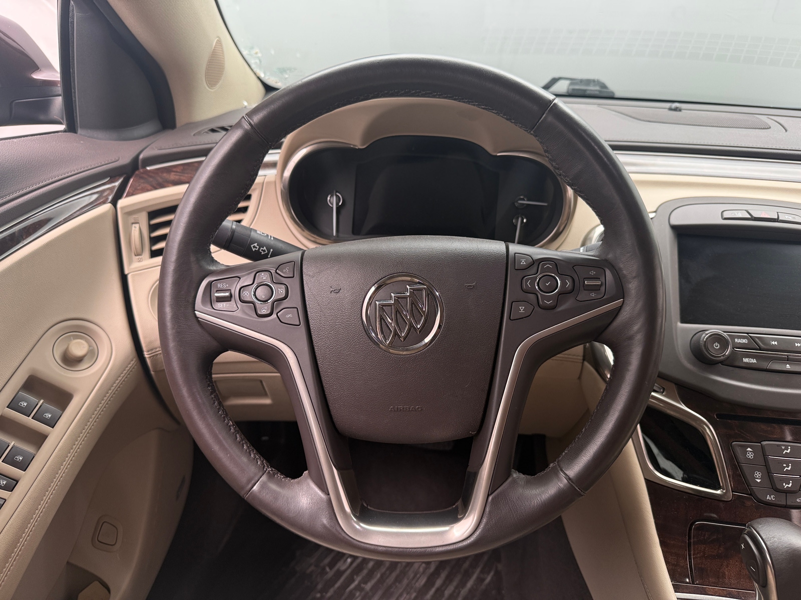 Thumbnail: 2015 Buick LaCrosse - 4