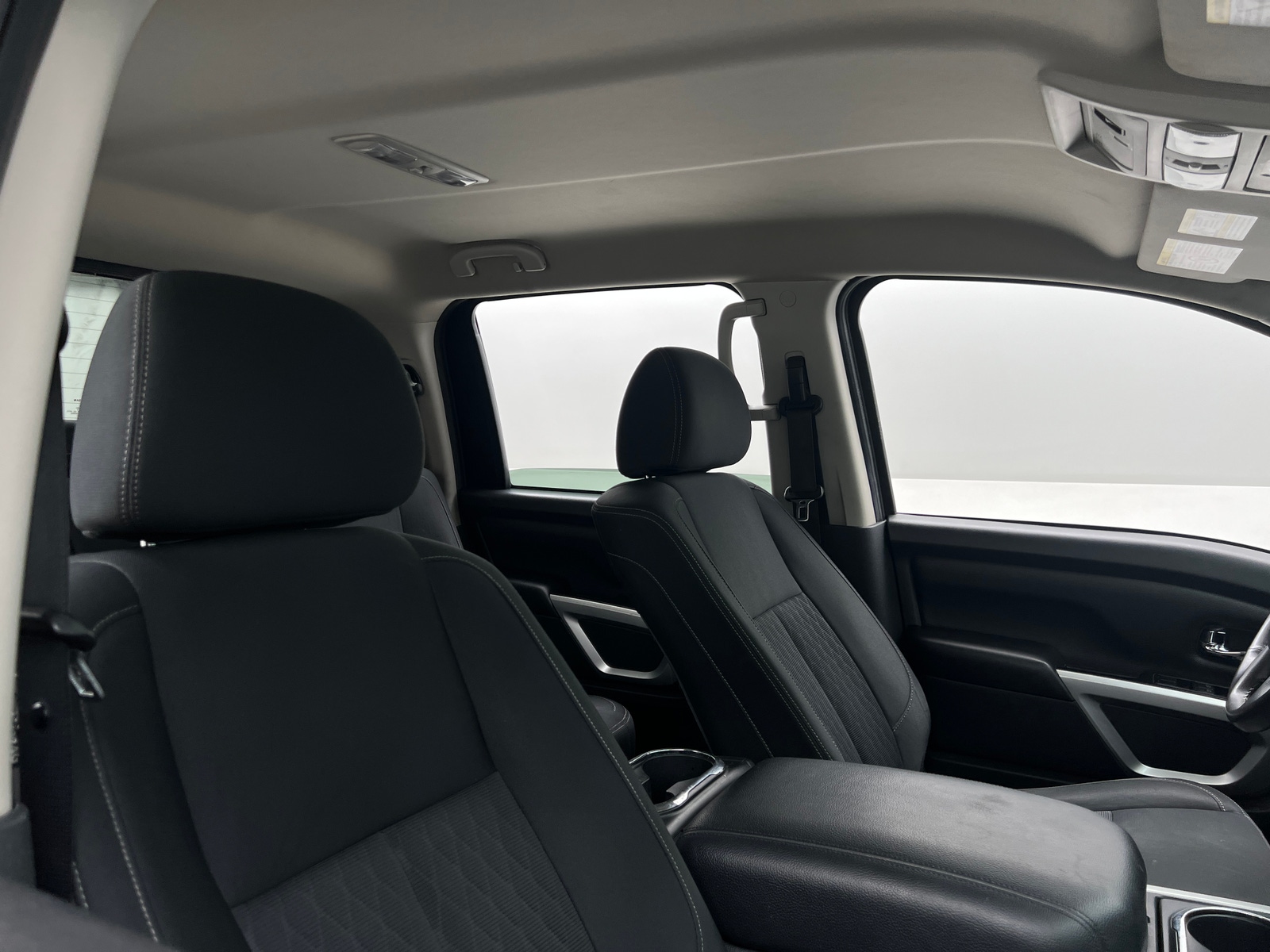 Thumbnail: 2018 Nissan Titan - 2