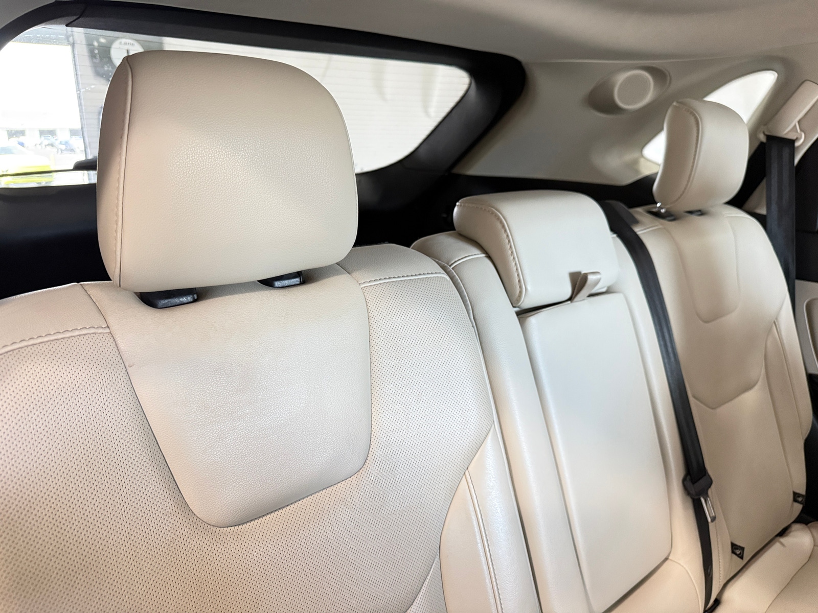 Thumbnail: 2017 Ford Edge - 5