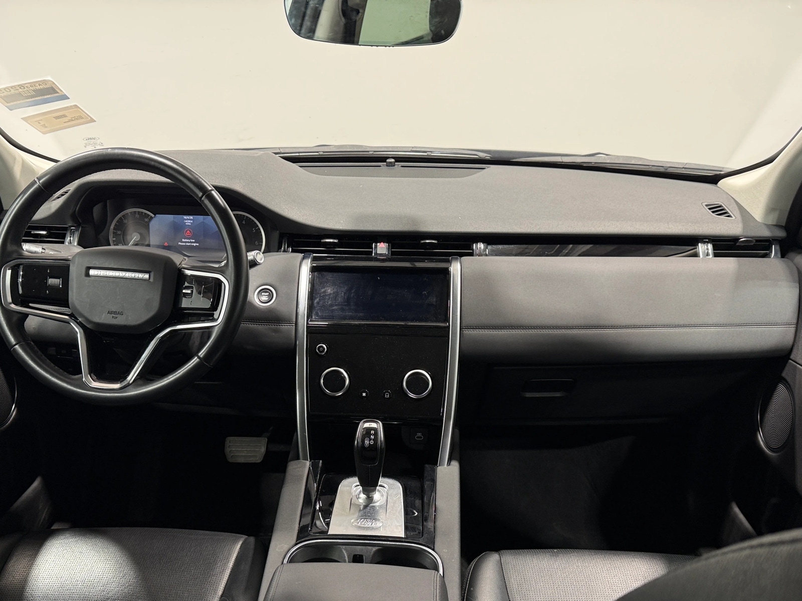 Thumbnail: 2021 Land Rover Discovery Sport - 2