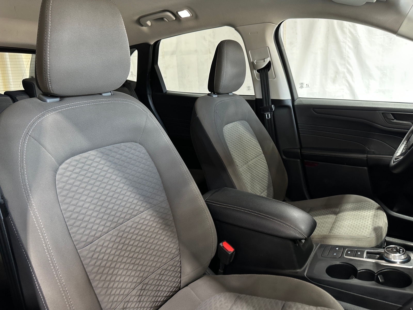 Thumbnail: 2022 Ford Escape - 2