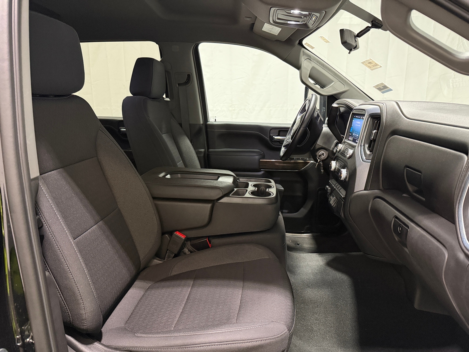 Thumbnail: 2021 GMC Sierra 2500 - 2