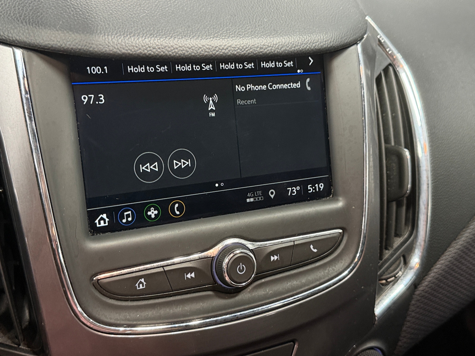 Thumbnail: 2019 Chevrolet Cruze - 4