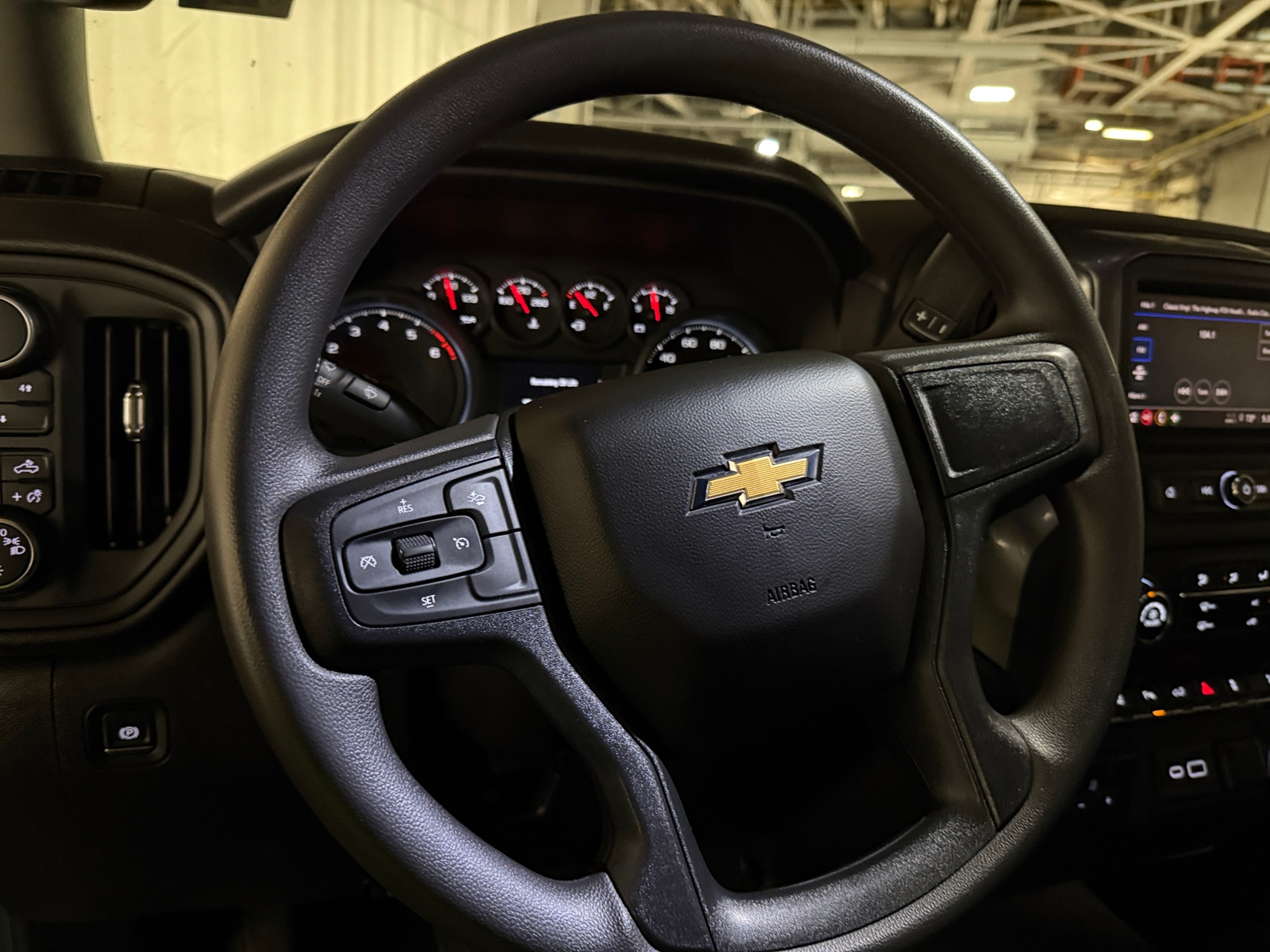 Thumbnail: 2025 Chevrolet Silverado 2500 - 5