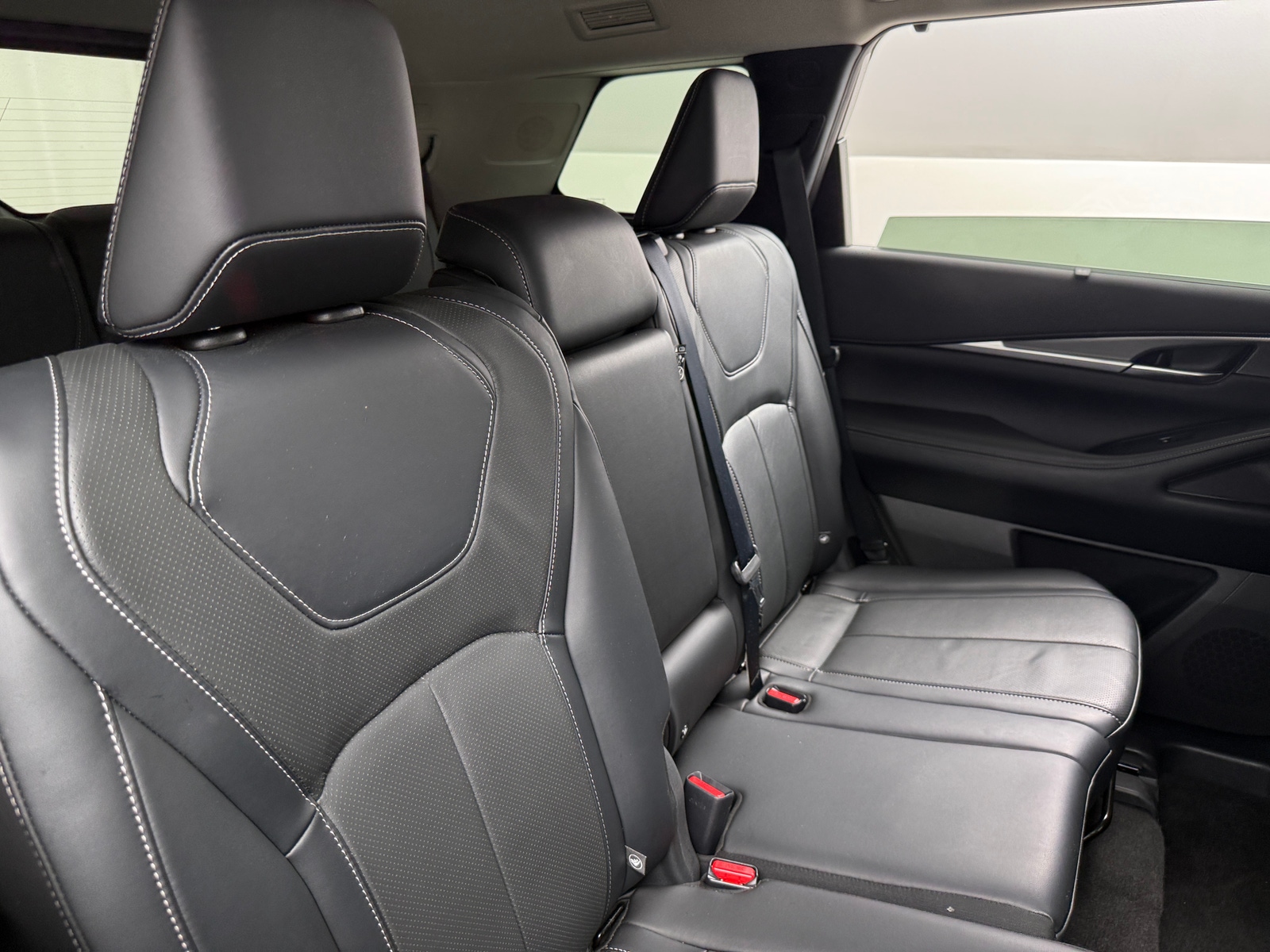 Thumbnail: 2023 INFINITI QX60 - 5