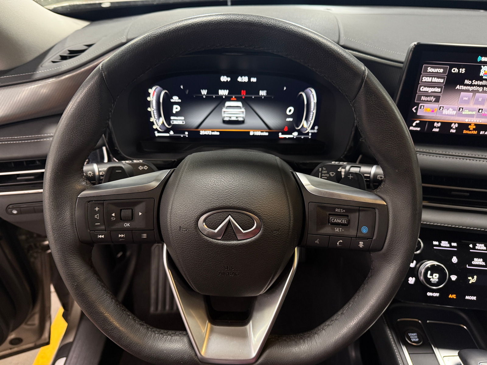 Thumbnail: 2023 INFINITI QX60 - 4