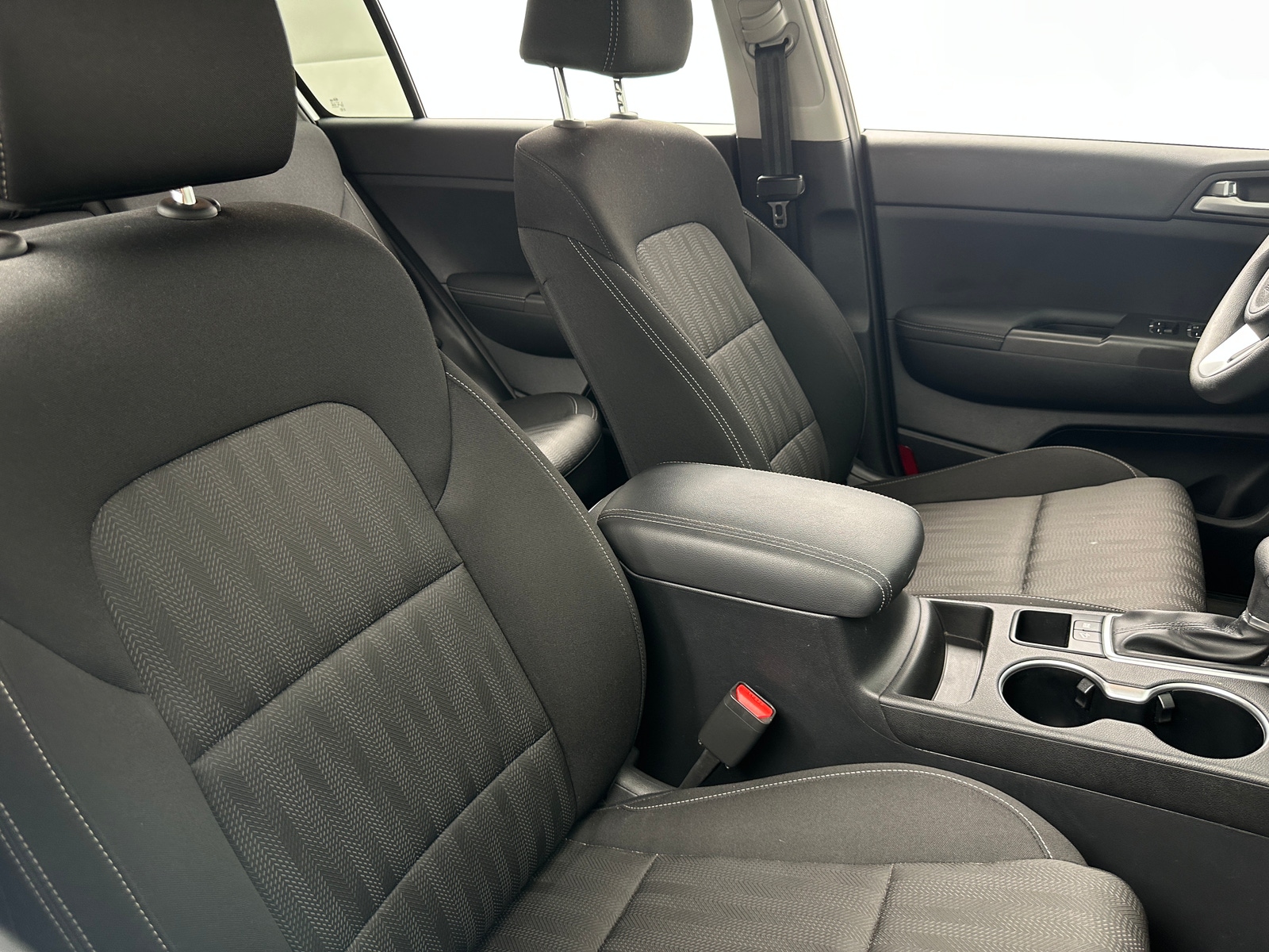 Thumbnail: 2020 Kia Sportage - 2