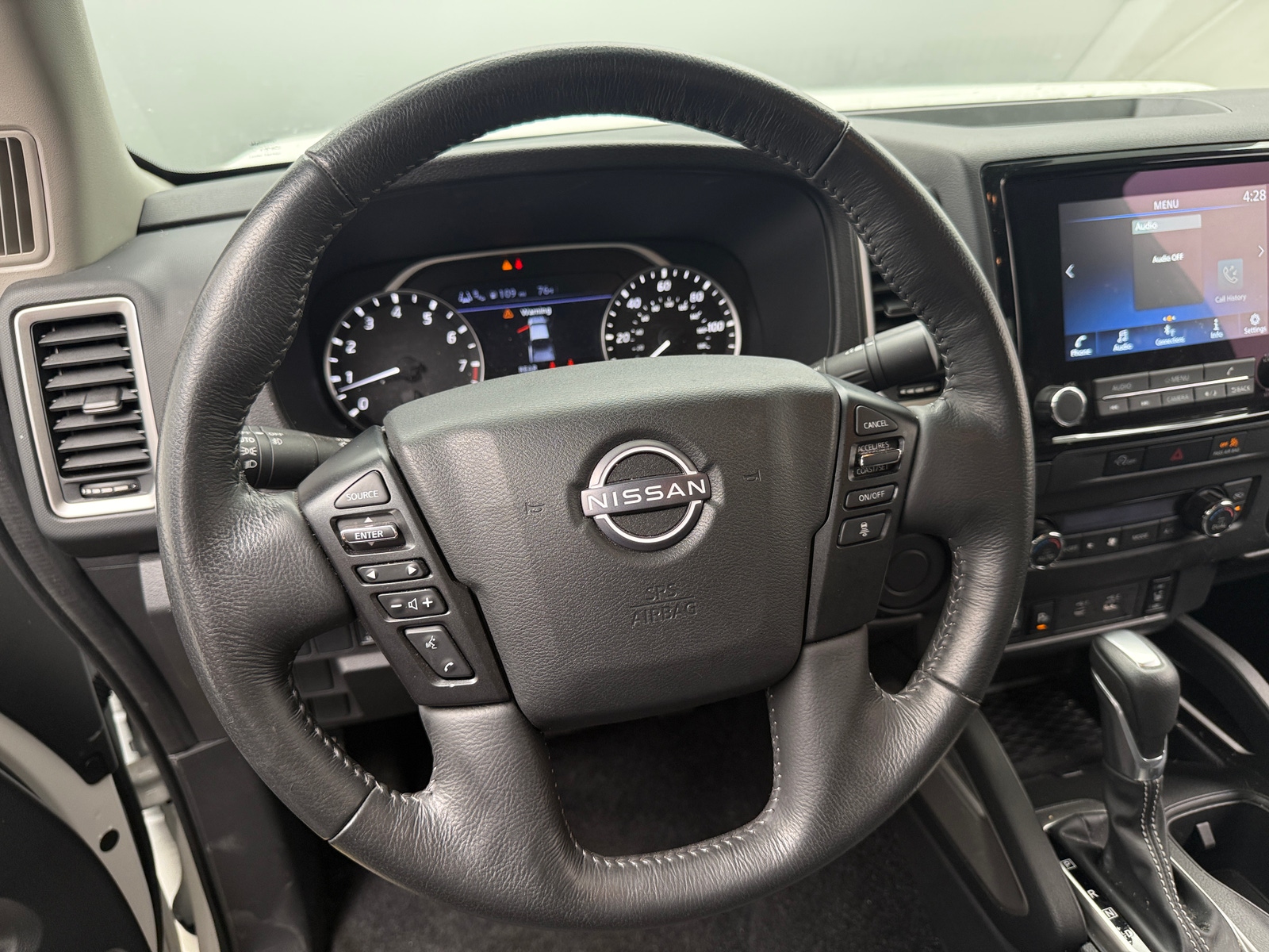 Thumbnail: 2024 Nissan Frontier - 5