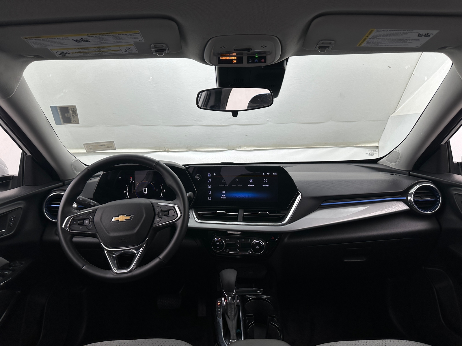 Thumbnail: 2025 Chevrolet Trax - 3