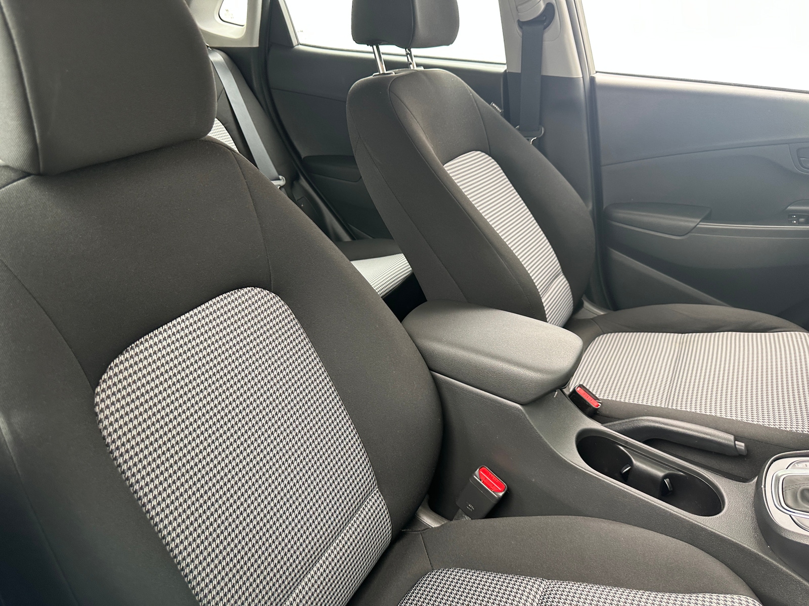 Thumbnail: 2022 Hyundai Kona - 2