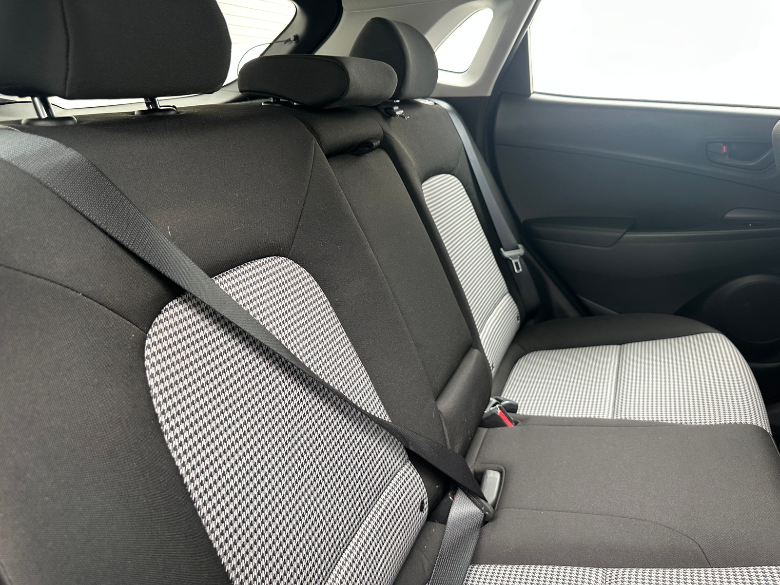 Thumbnail: 2022 Hyundai Kona - 6