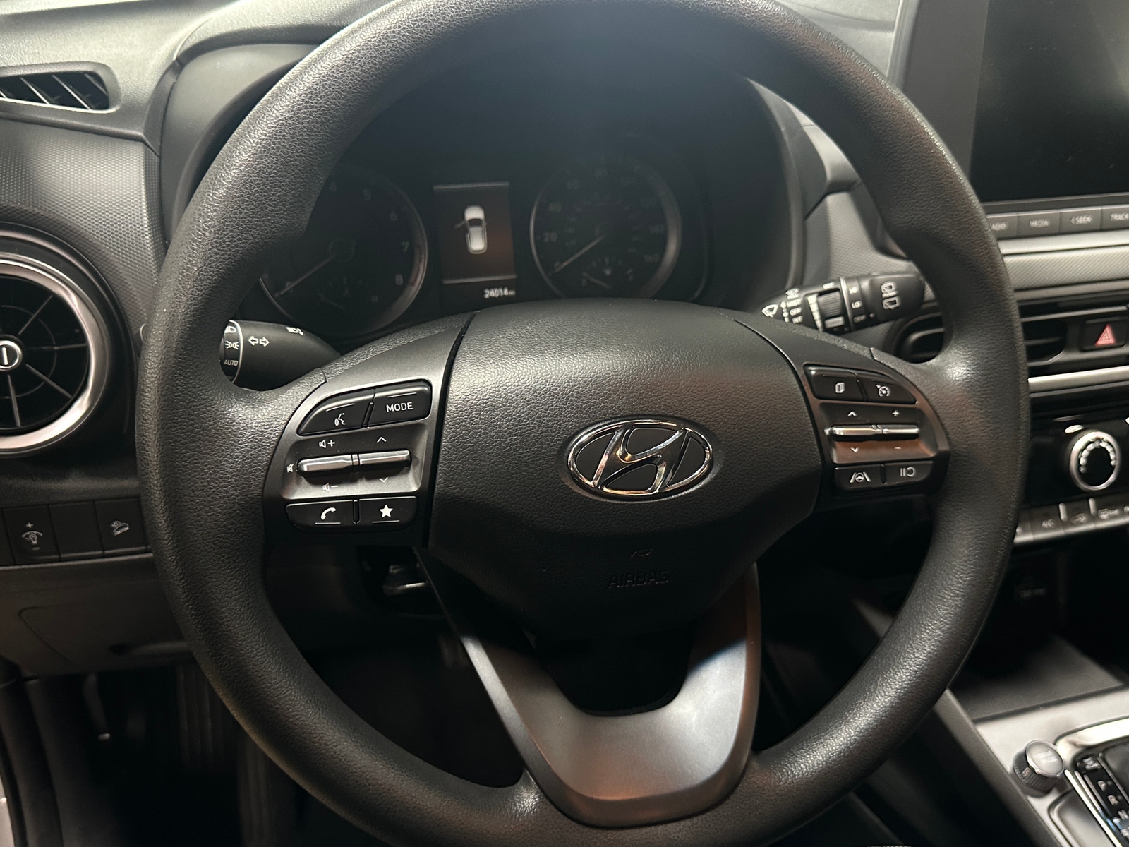 Thumbnail: 2022 Hyundai Kona - 5