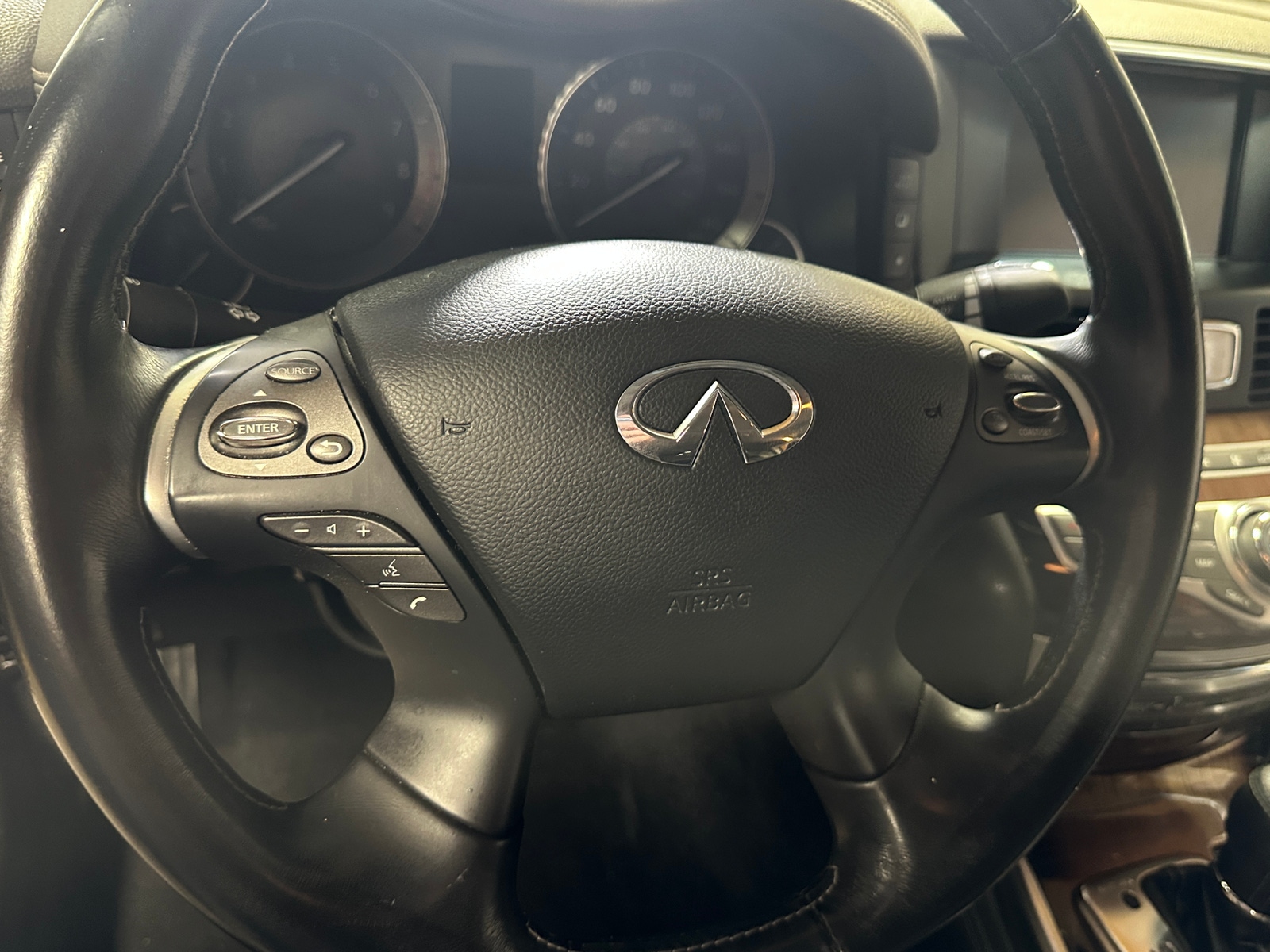 Thumbnail: 2012 INFINITI M37 - 4