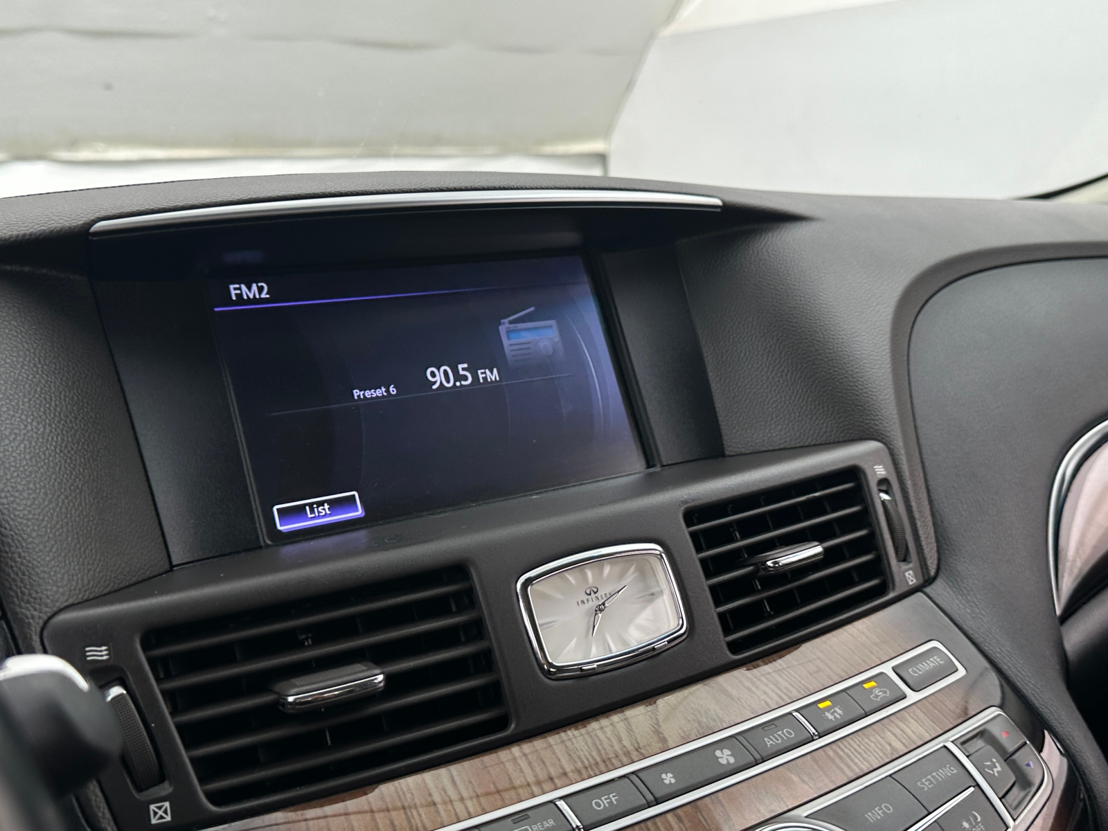 Thumbnail: 2012 INFINITI M37 - 3